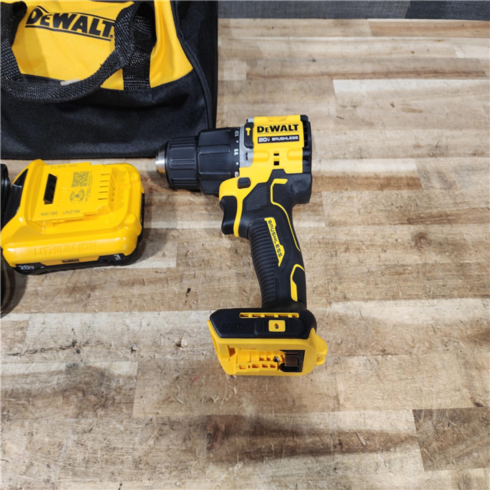 HOUSTON LOCATION - AS - IS DEWALT ATOMIC 20V Cordless 1/2 in. Compact Hammer Drill Kit