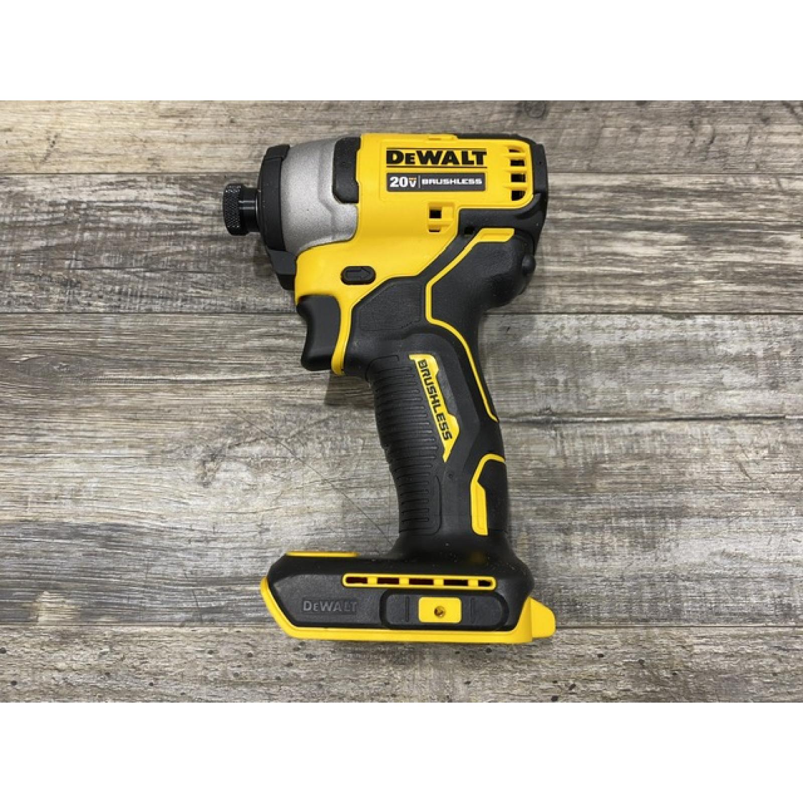 AS-IS DEWALT Atomic 20V Max Lithium-Ion Brushless Cordless Compact 1/4 in. Impact Driver Kit