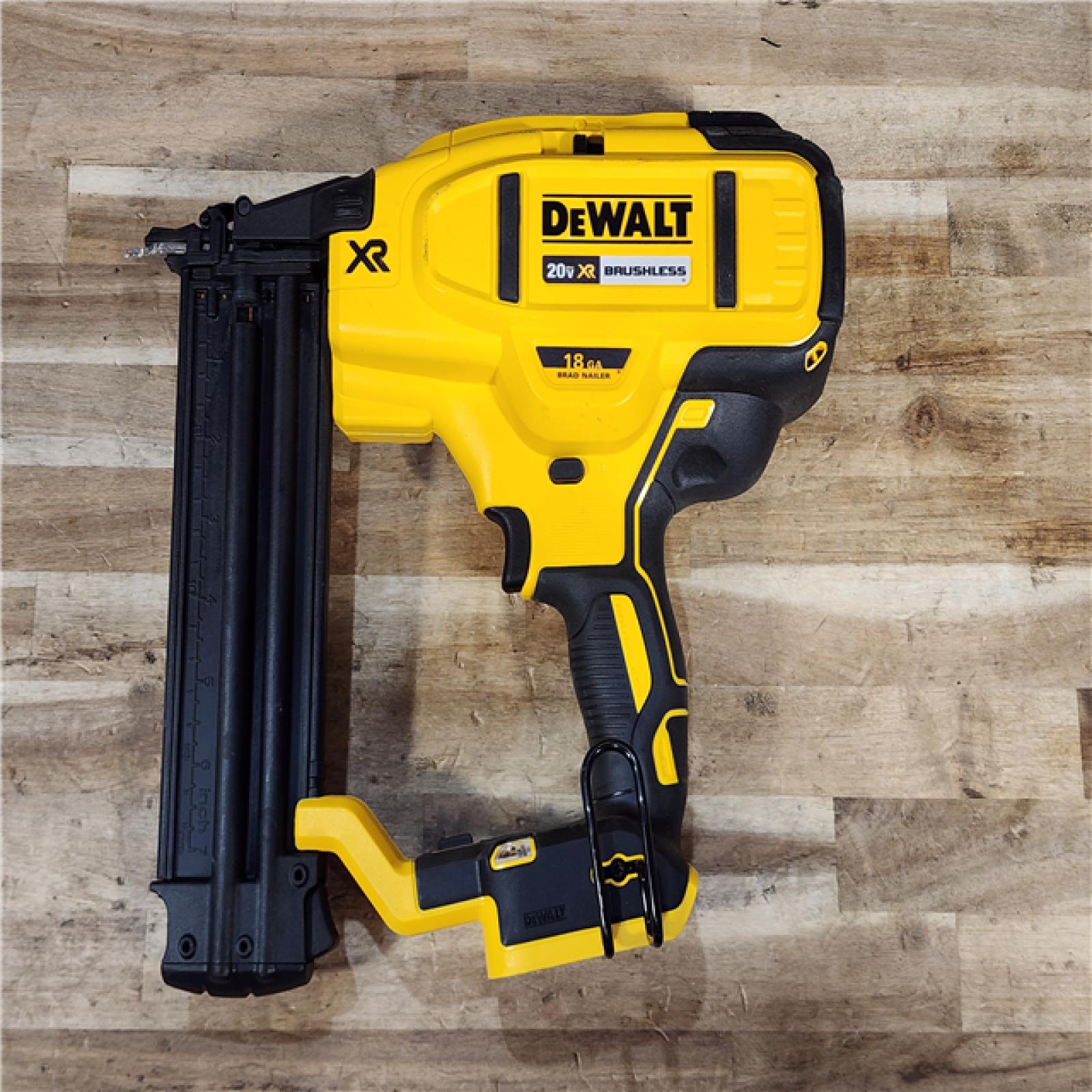HOUSTON LOCATION - AS-IS DEWALT 20V MAX XR Lithium-Ion Electric Cordless 18-Gauge Brad Nailer (Tool Only)