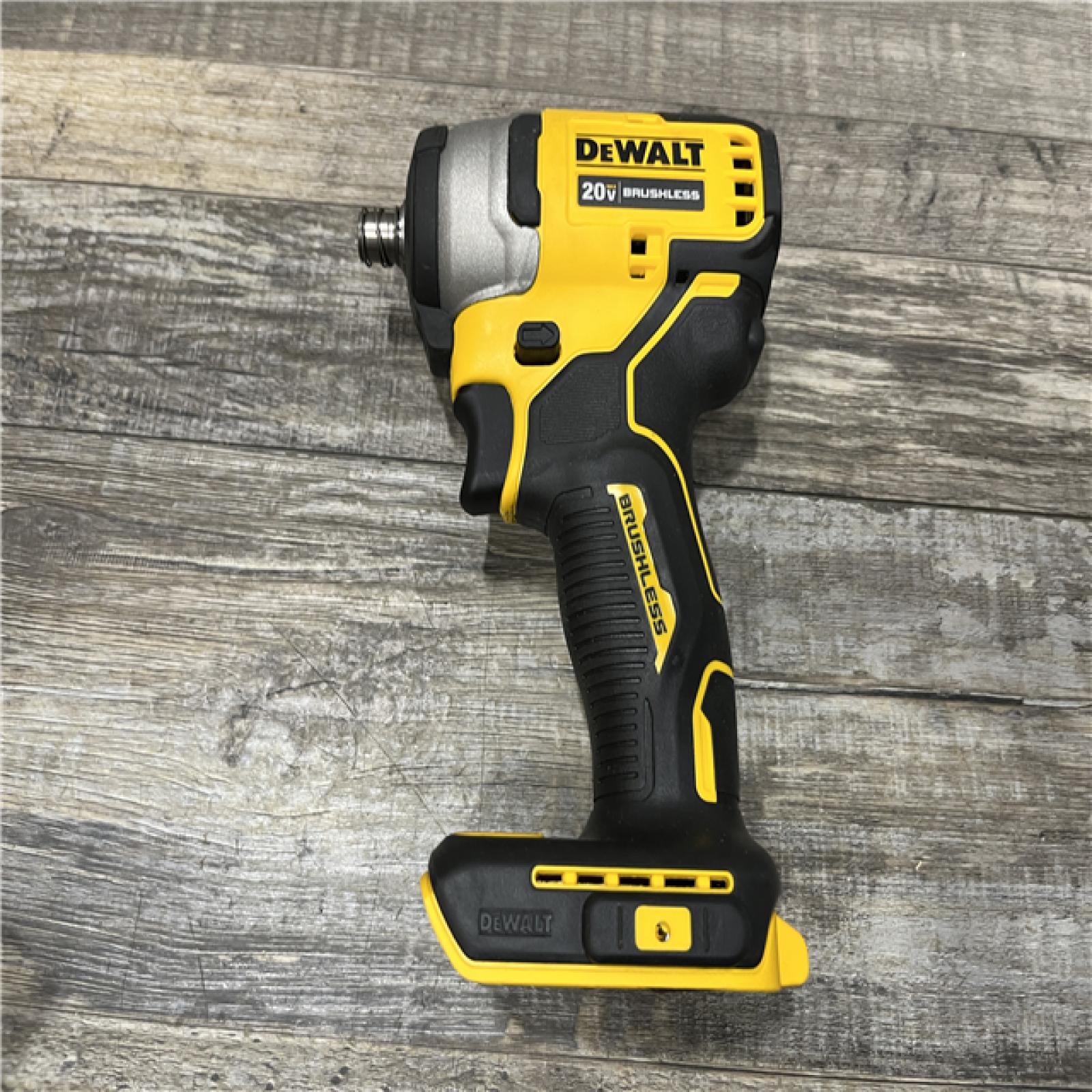 AS-IS DEWALT Atomic 20V Max Lithium-Ion Brushless Cordless Compact 1/4 in. Impact Driver Kit