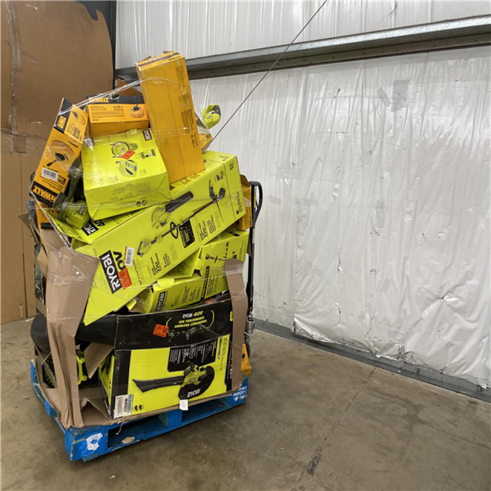 Houston Location AS IS - Tool Pallet