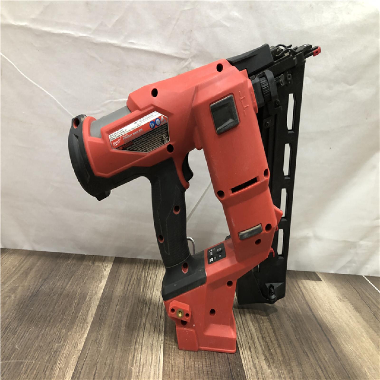 AS-IS Milwaukee FUEL 18-Volt Lithium-Ion Brushless Cordless Gen II 16-Gauge Angled Finish Nailer (Tool-Only)