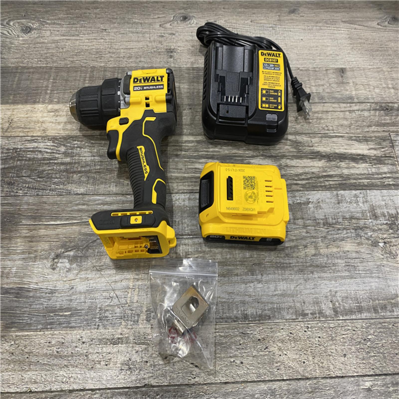 AS-IS DEWALT Atomic 20V Lithium-Ion Cordless Compact 1/2 in. Drill/Driver Kit