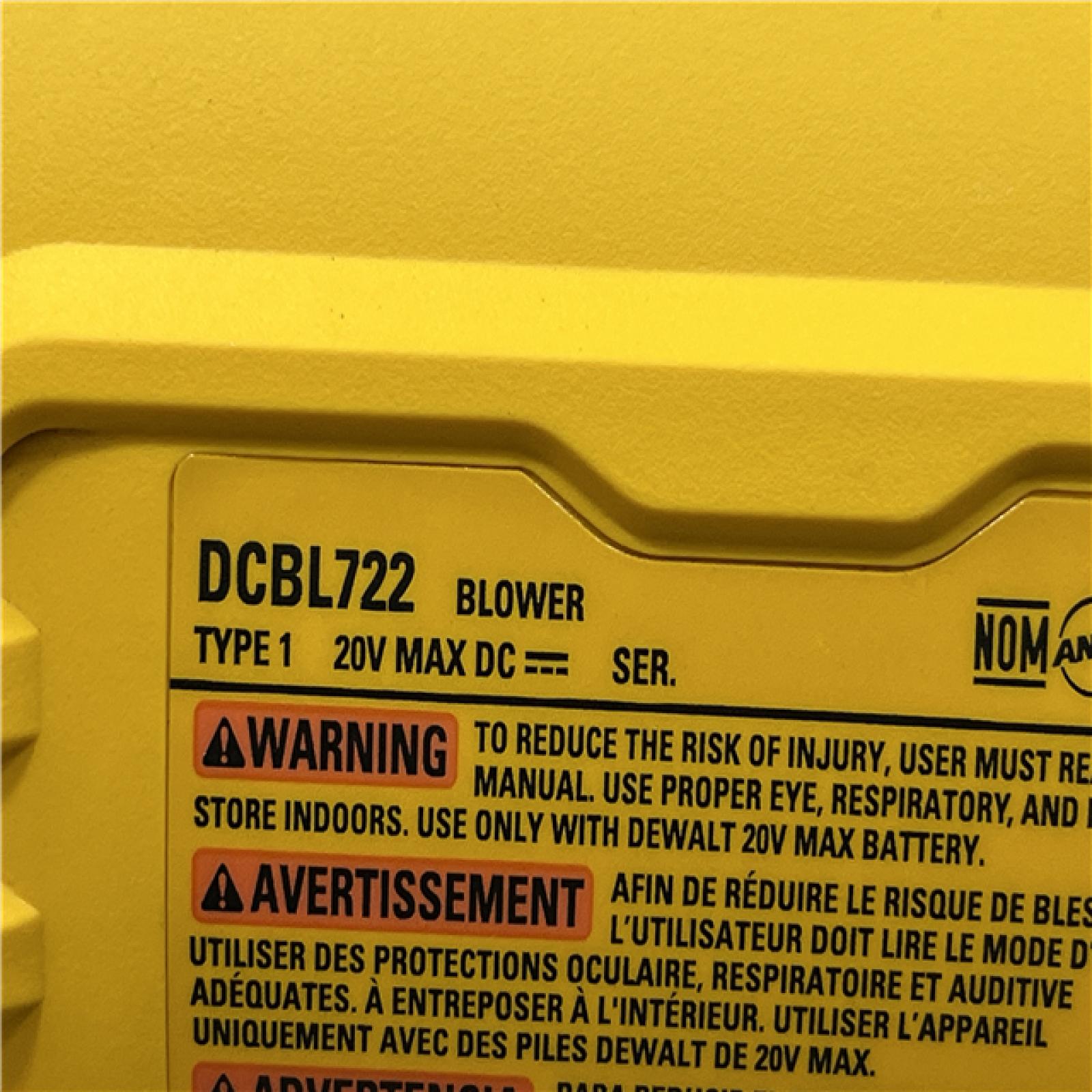 AS-IS DEWALT 20V MAX* XR Brushless Cordless Handheld Blower Kit