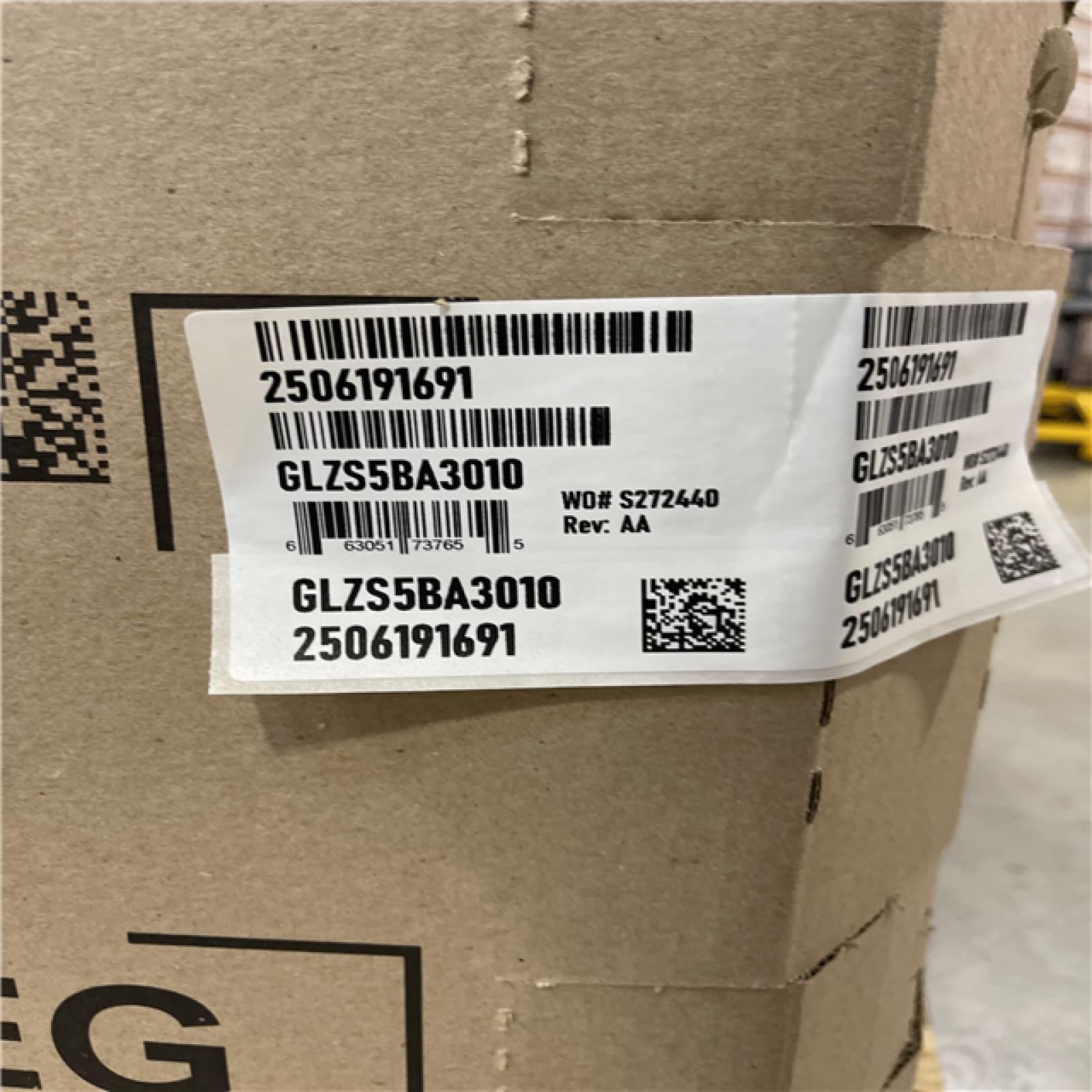 DALLAS LOCATION - Goodman® 2.5 Ton 16 Seer2 Heat Pump - R32 Refrigerant