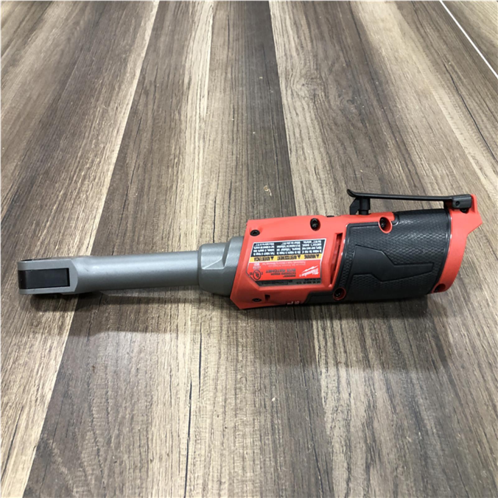 AS-IS Milwaukee FUEL 12V Lithium-Ion Brushless Cordless 1/4 in - 3/8 in Extended Ratchet (Tool-Only)