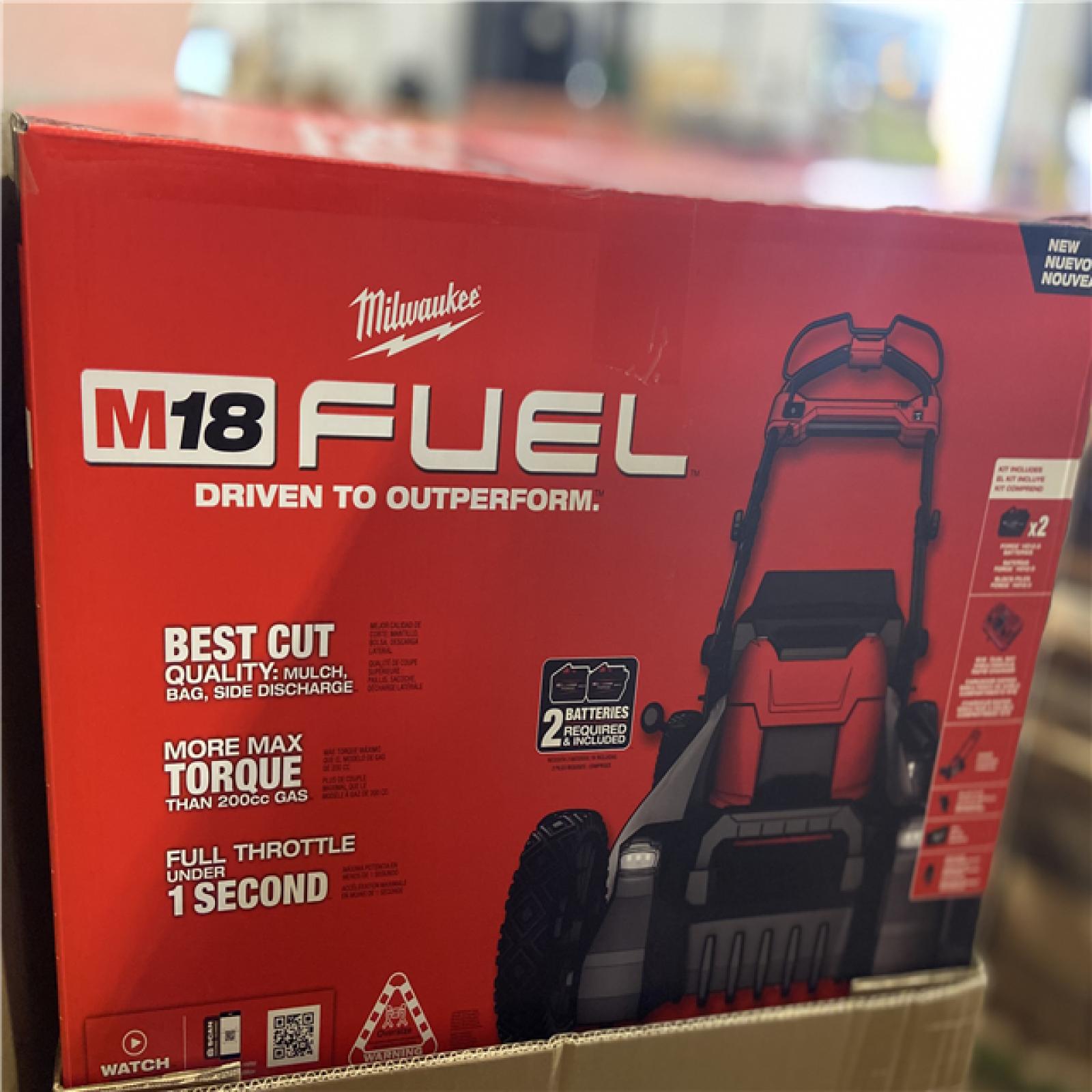 NEW! Milwaukee M18 FUEL Brushless Cordless 21 in. Walk Behind Dual Battery Self-Propelled Mower W/(2) 12.0Ah Battery and Rapid Charger