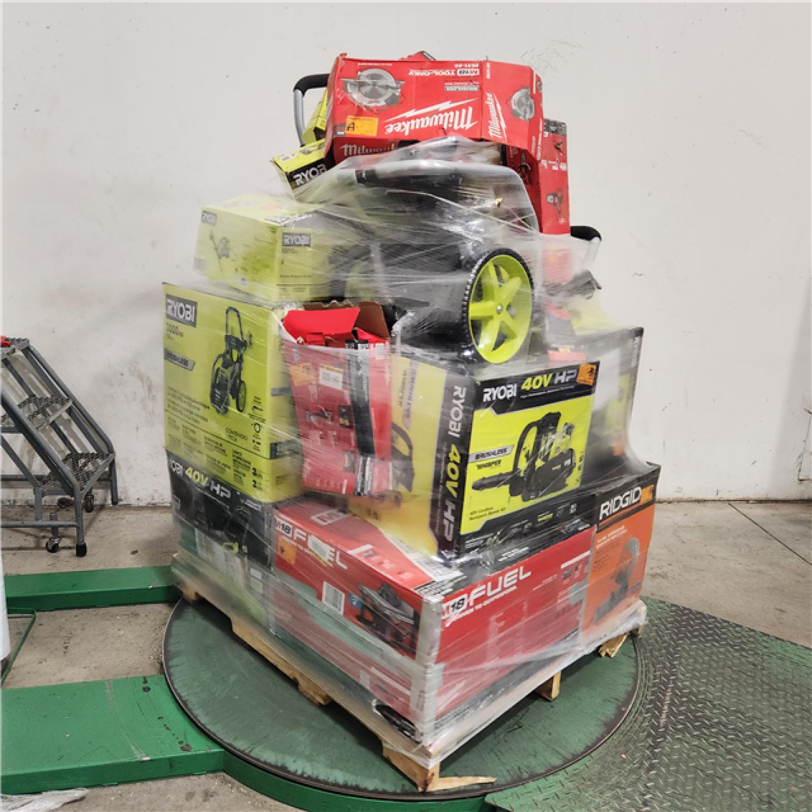 Dallas Location - As-Is Tool Pallet