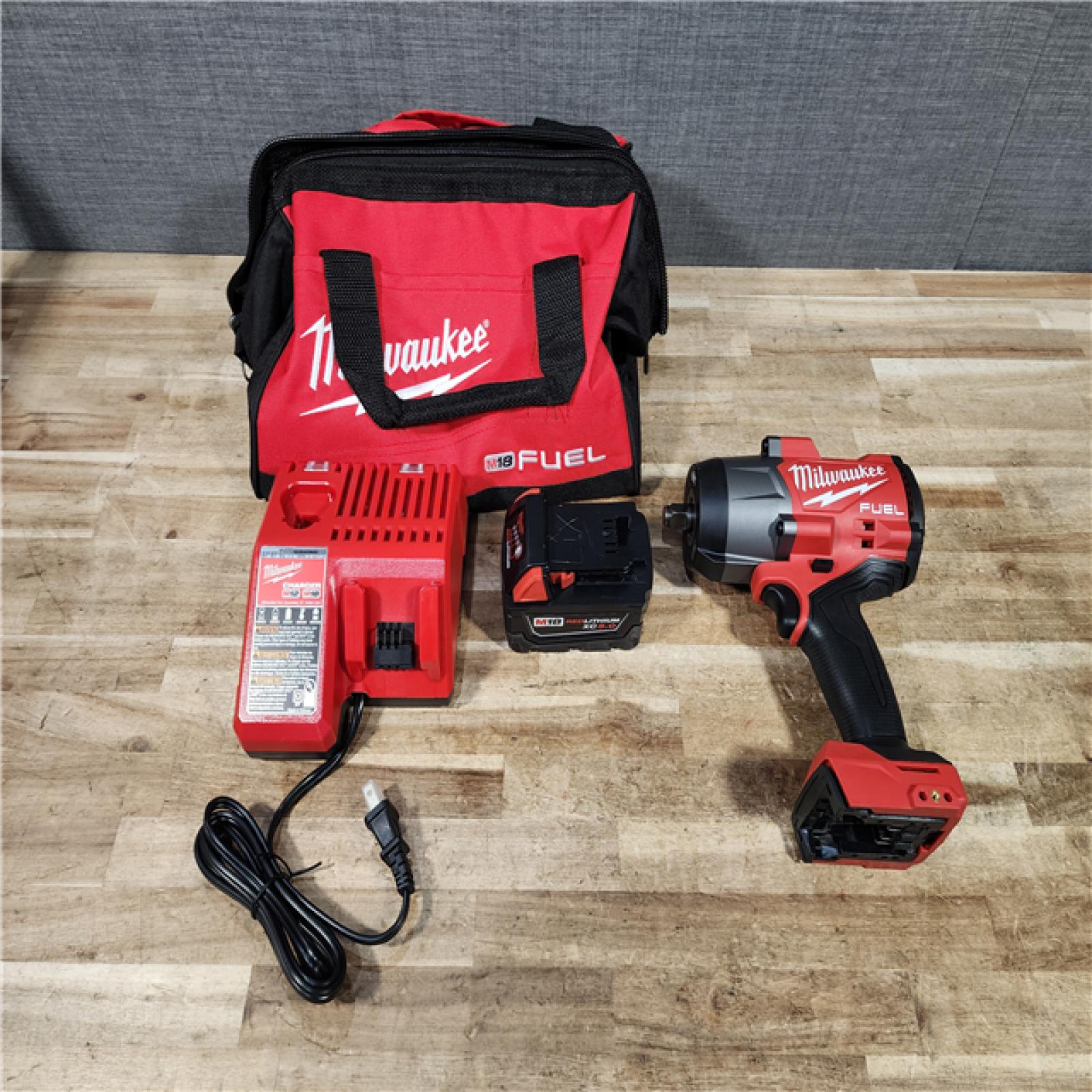 HOUSTON LOCATION - AS - IS Milwaukee FUEL 18V Lithium-Ion Brushless Cordless 1/2 in. Impact Wrench w/Friction Ring Kit