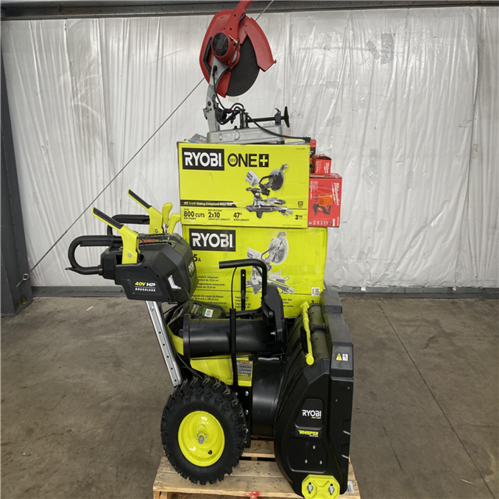 Houston Location AS IS - Tool Pallet