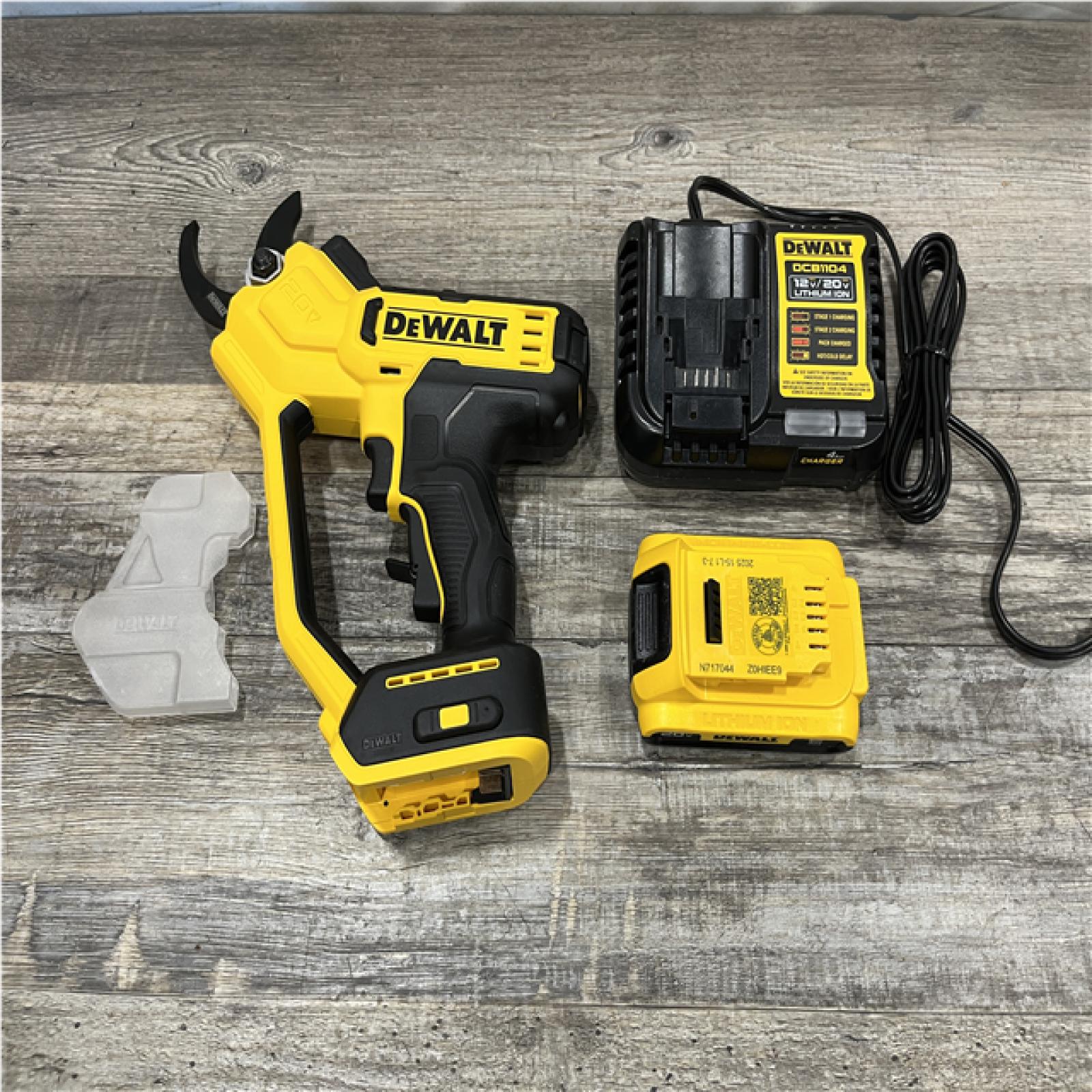 AS-IS DEWALT 20V MAX Cordless Pruner Kit