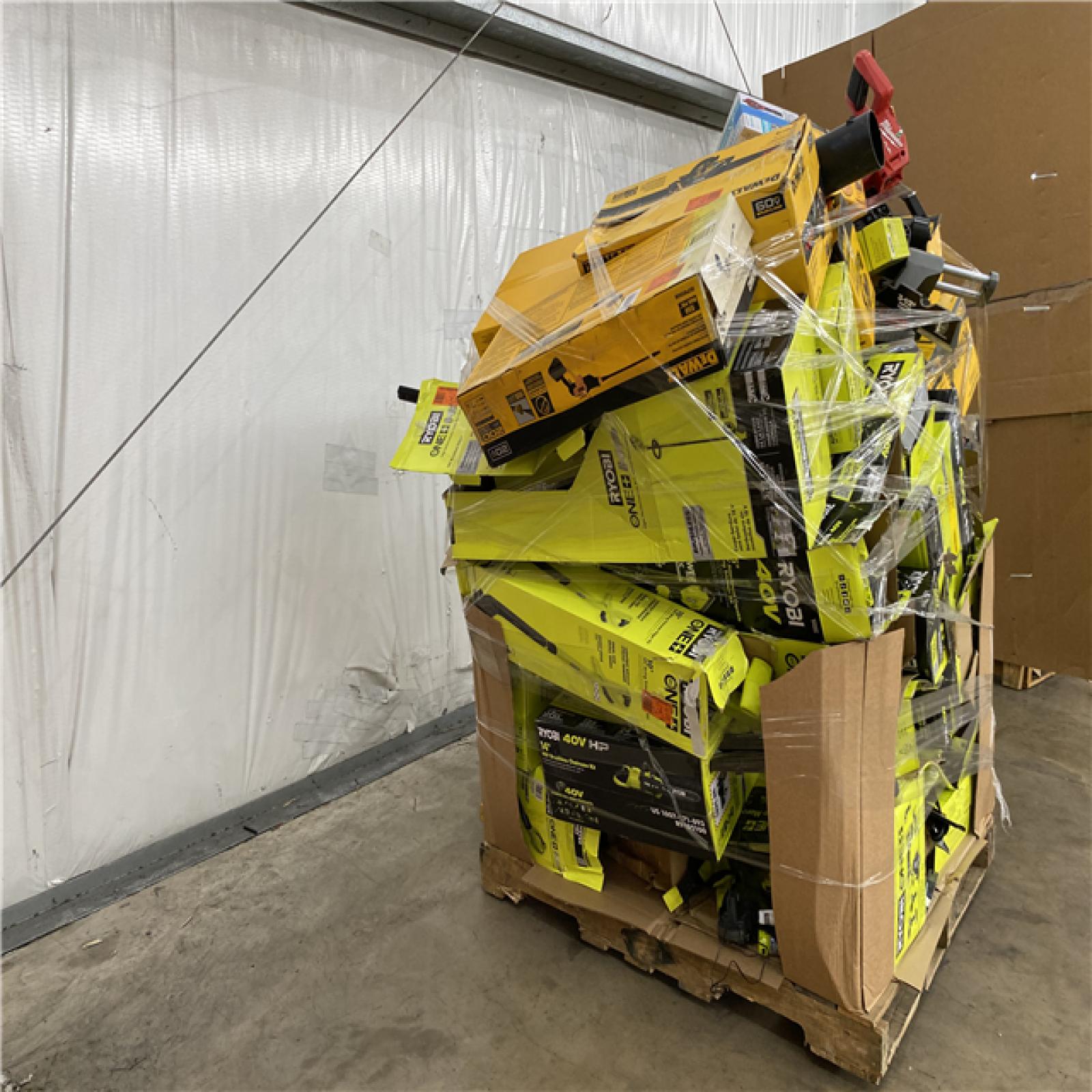 Houston Location AS IS - Tool Pallet