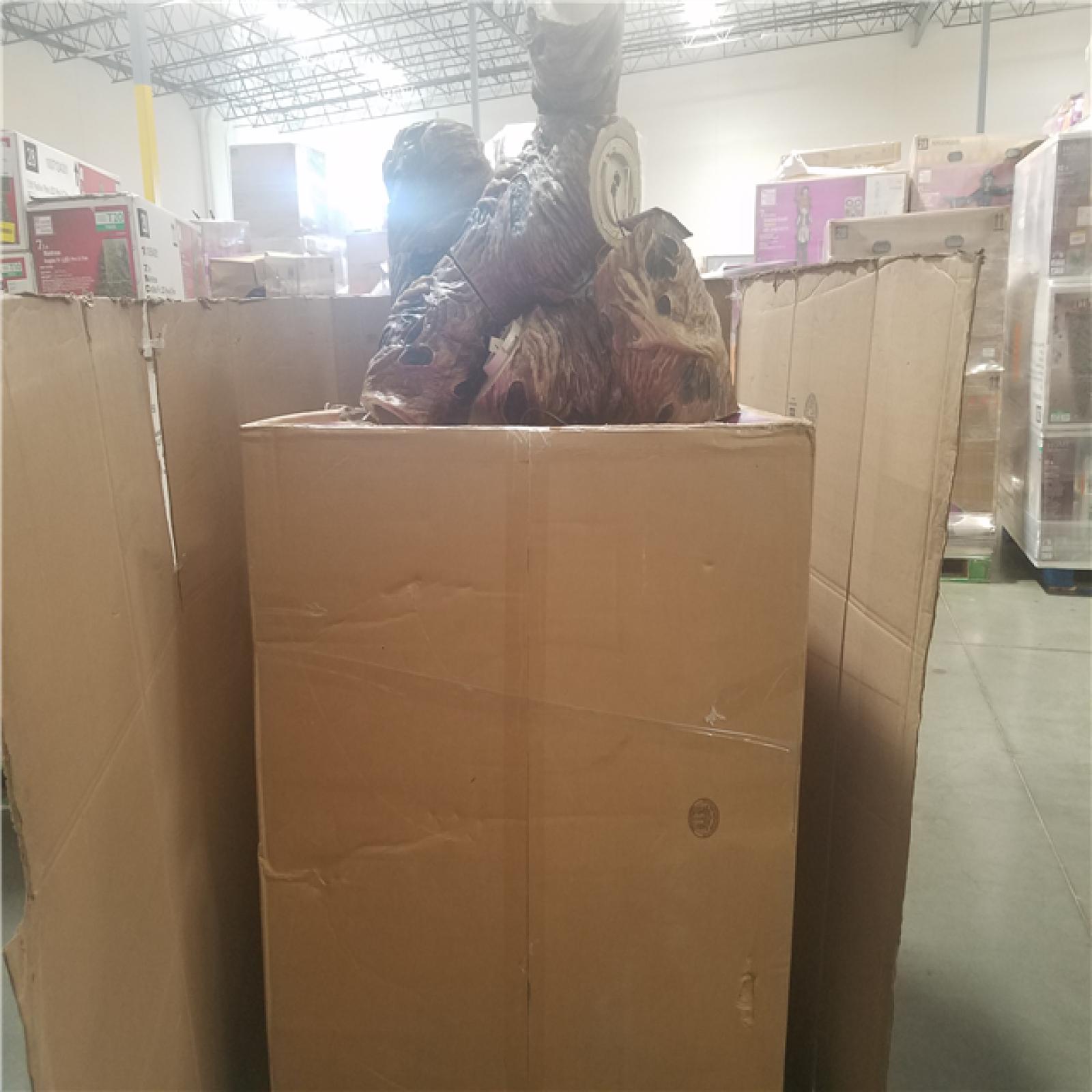 California AS-IS Holiday Pallet