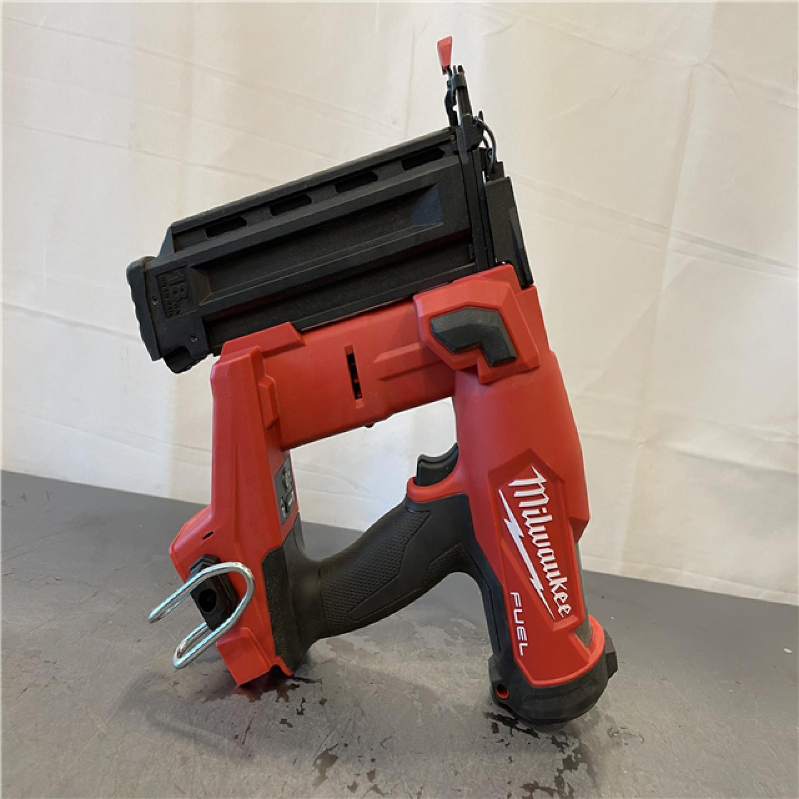 AS-IS - Milwaukee M18 FUEL 18-Volt Lithium-Ion Brushless Cordless Gen II 18-Gauge Brad Nailer