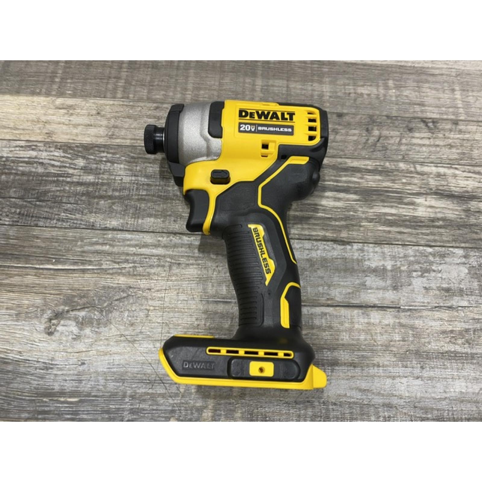 AS-IS DEWALT Atomic 20V Max Lithium-Ion Brushless Cordless Compact 1/4 in. Impact Driver Kit