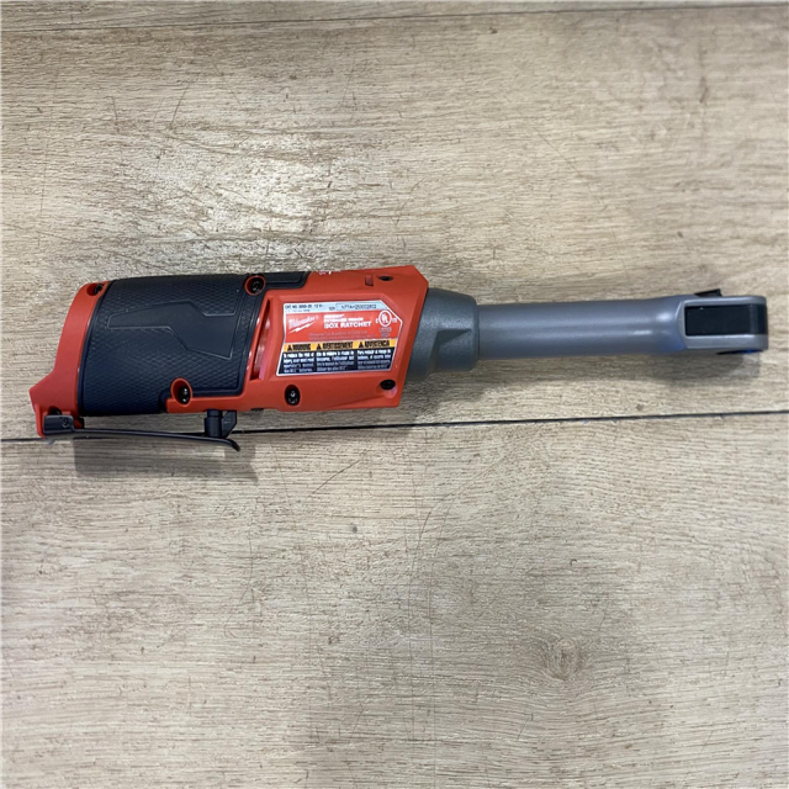 AS-IS Milwaukee FUEL INSIDER 12V Lithium-Ion Brushless Cordless 1/4 in. - 3/8 in. Extended Reach Box Ratchet (Tool-Only)