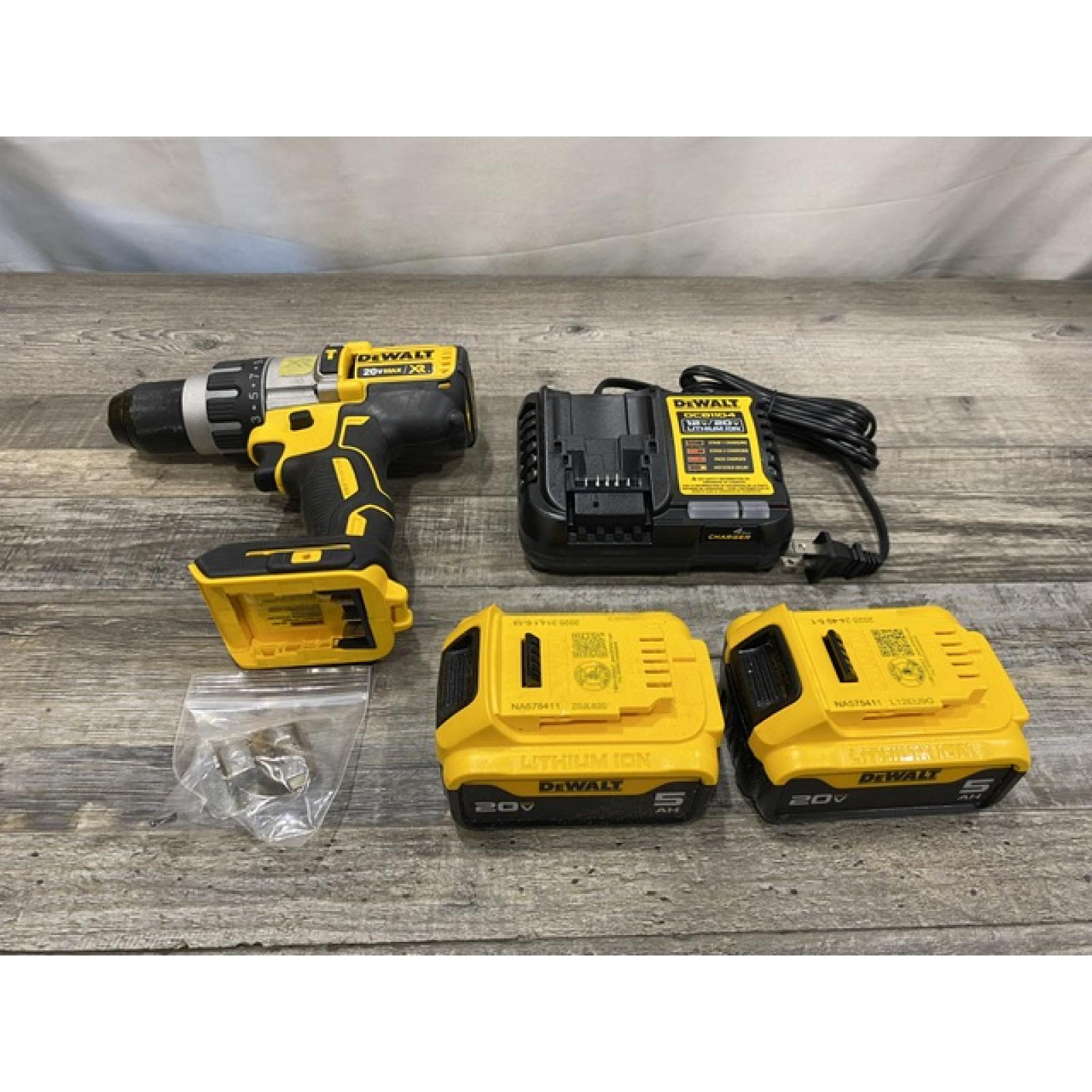 AS-IS DEWALT 20V MAX XR Cordless Brushless 3-Speed 1/2 in. Hammer Drill Kit