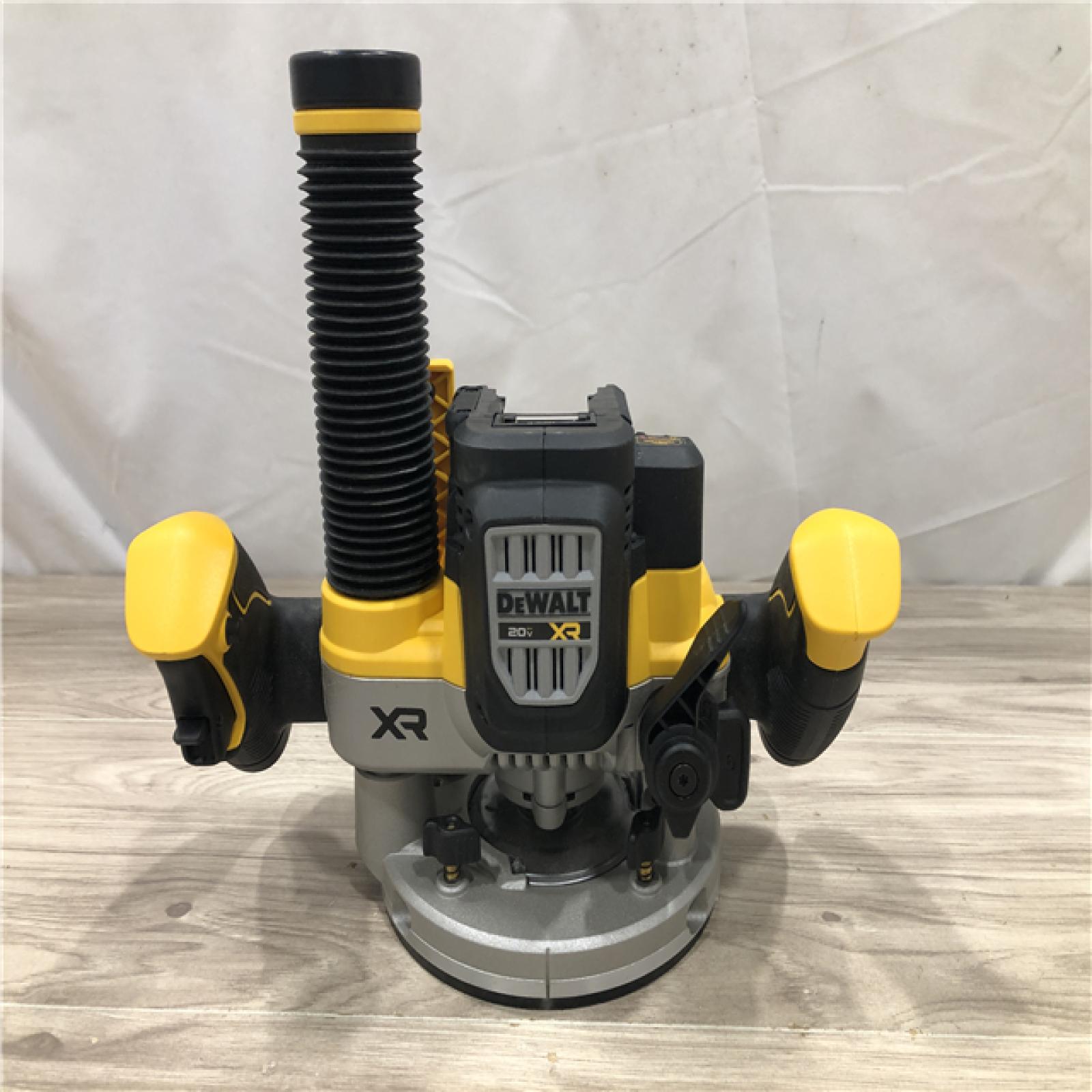 AS-IS Dewalt 20V MAX XR 2-1/4 Peak HP Cordless Plunge Router (Tool Only)