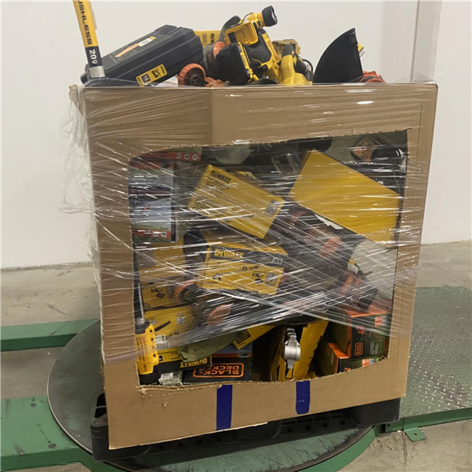 Dallas Location - As-Is DEWALT Tool Pallet