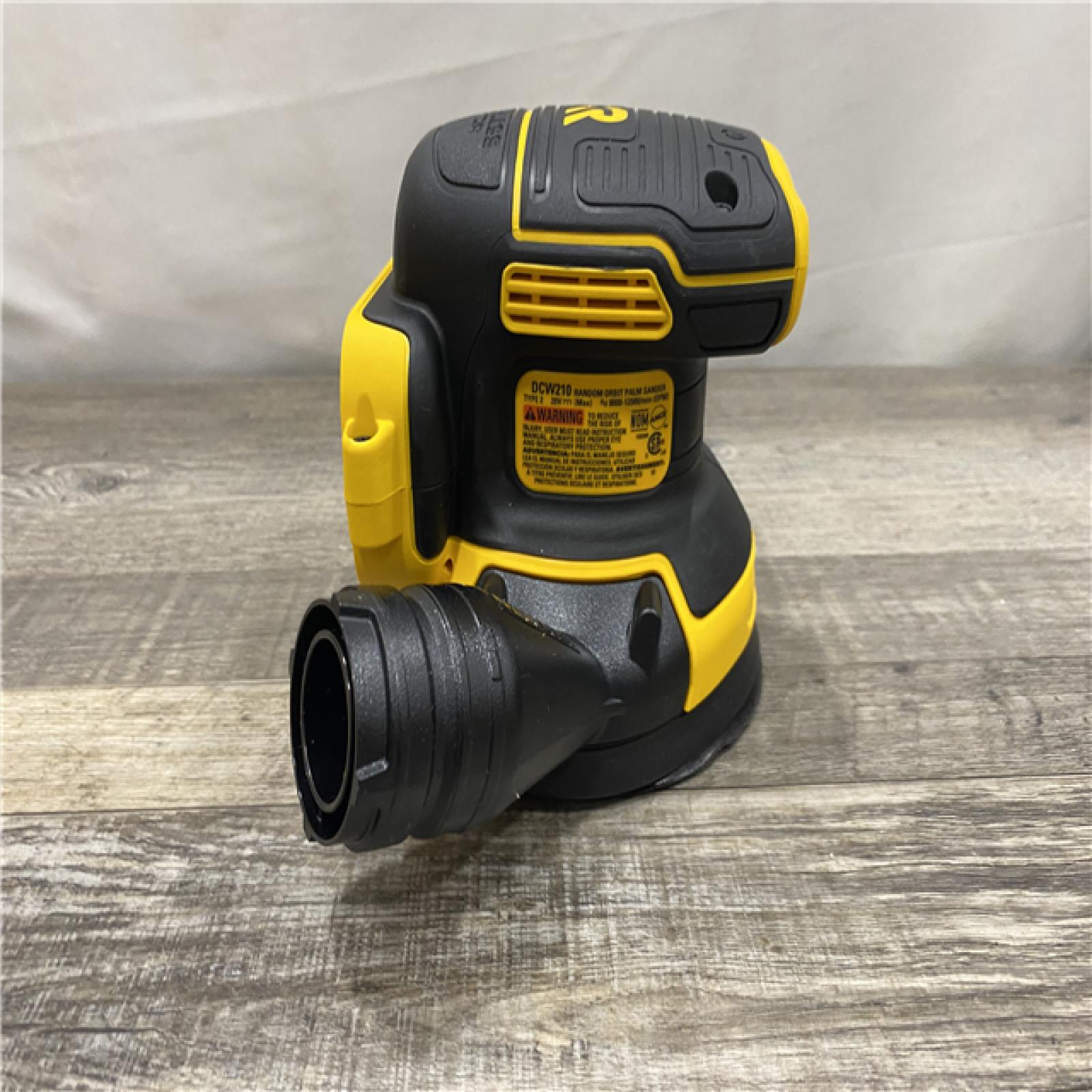 AS-IS DEWALT 20V MAX XR Cordless Brushless 5 in. Random Orbital Sander Kit