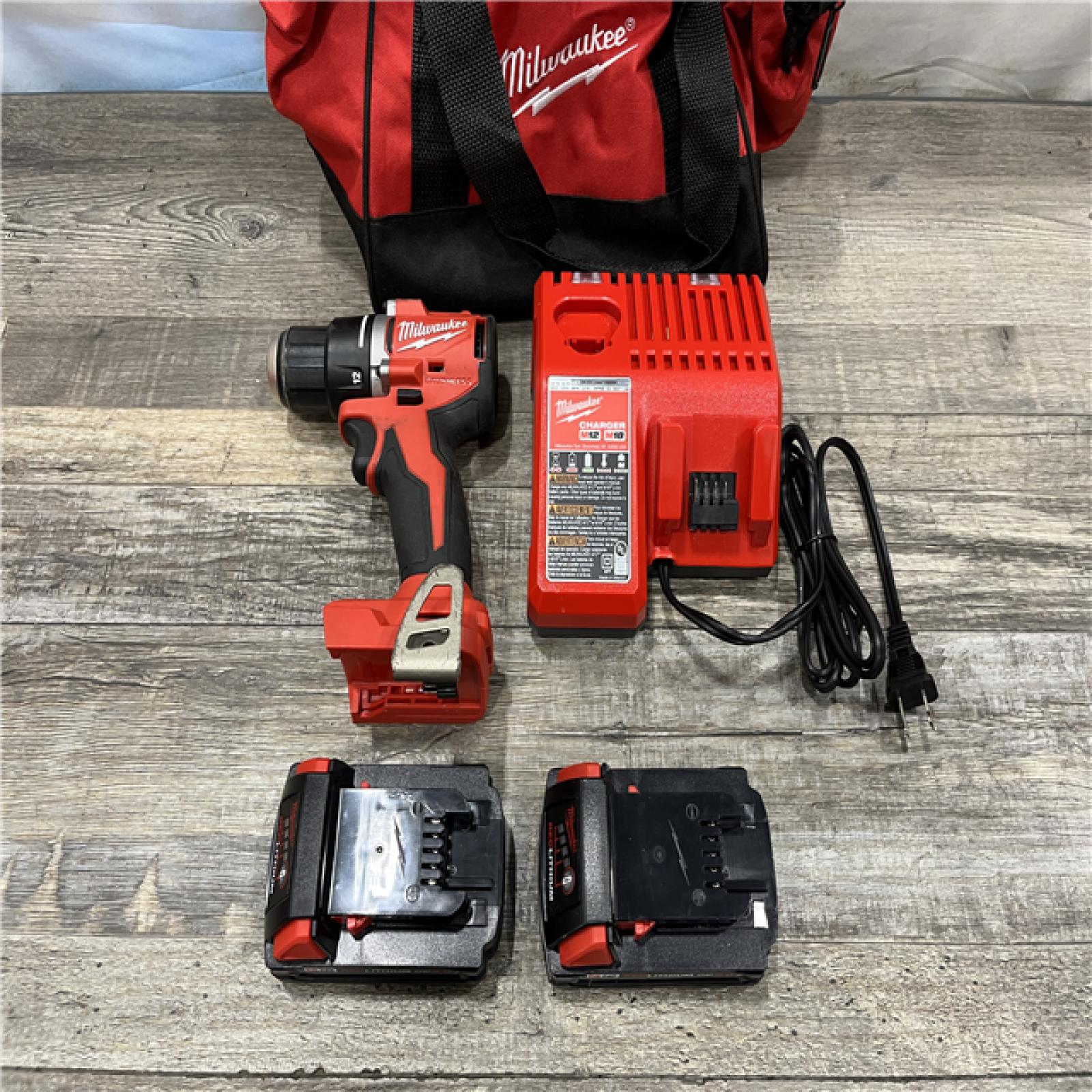 AS-IS Milwaukee 18V Lithium-Ion Brushless Cordless 1/2 in. Compact Drill/Driver Kit