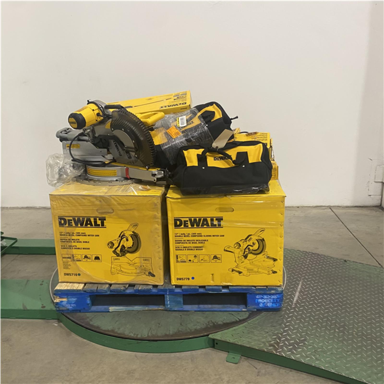 Dallas Location - As-Is Tool Pallet