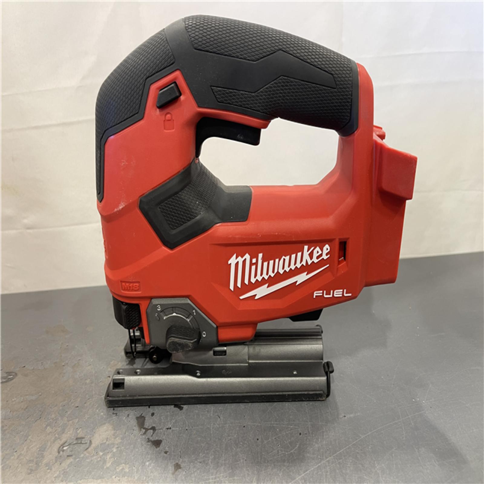 AS-IS - Milwaukee M18 FUEL 18V Lithium-Ion Brushless Cordless Jig Saw