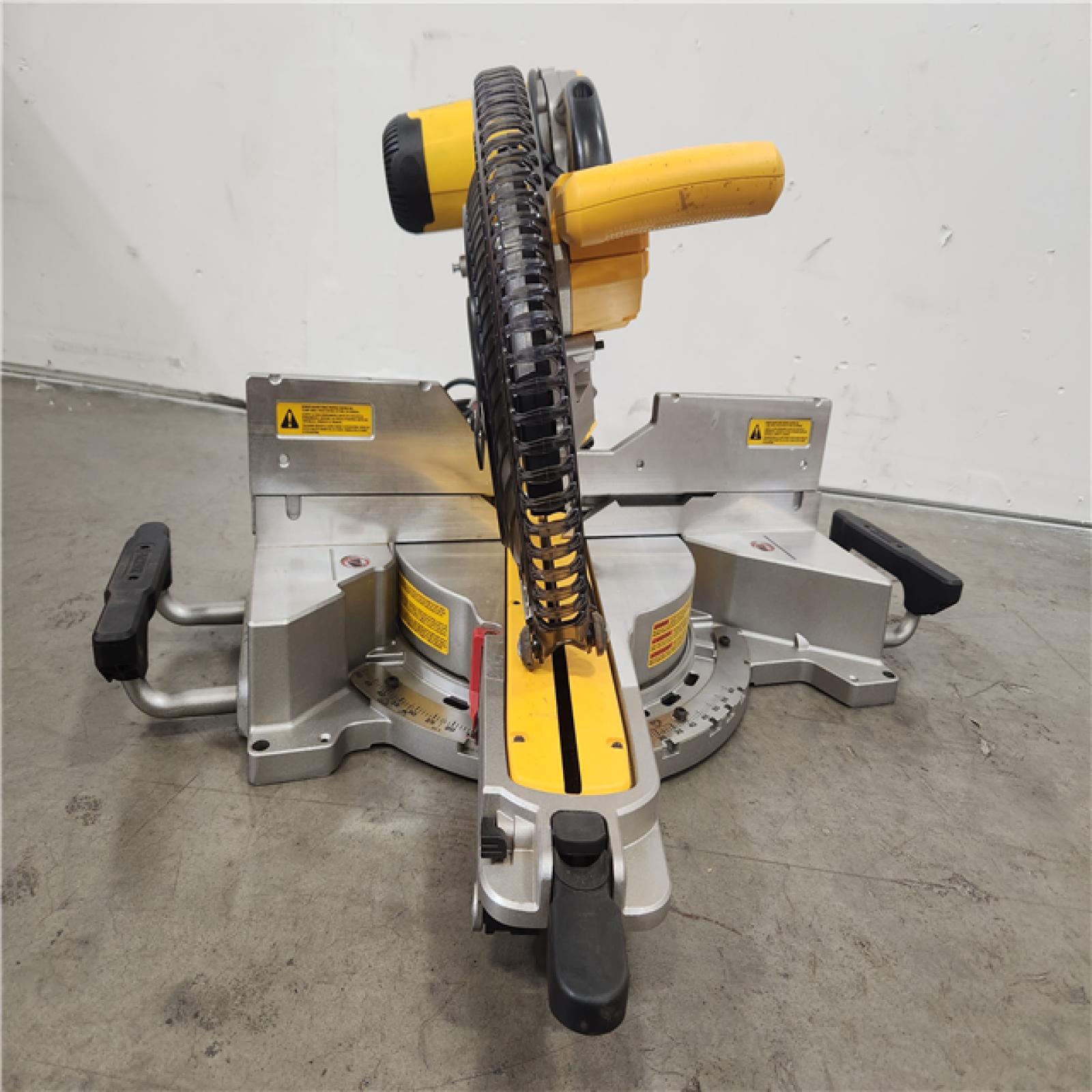 Phoenix Location DEWALT 15 Amp Corded 12 in. Double Bevel Sliding Compound Miter Saw, Blade Wrench and Material Clamp DWS779