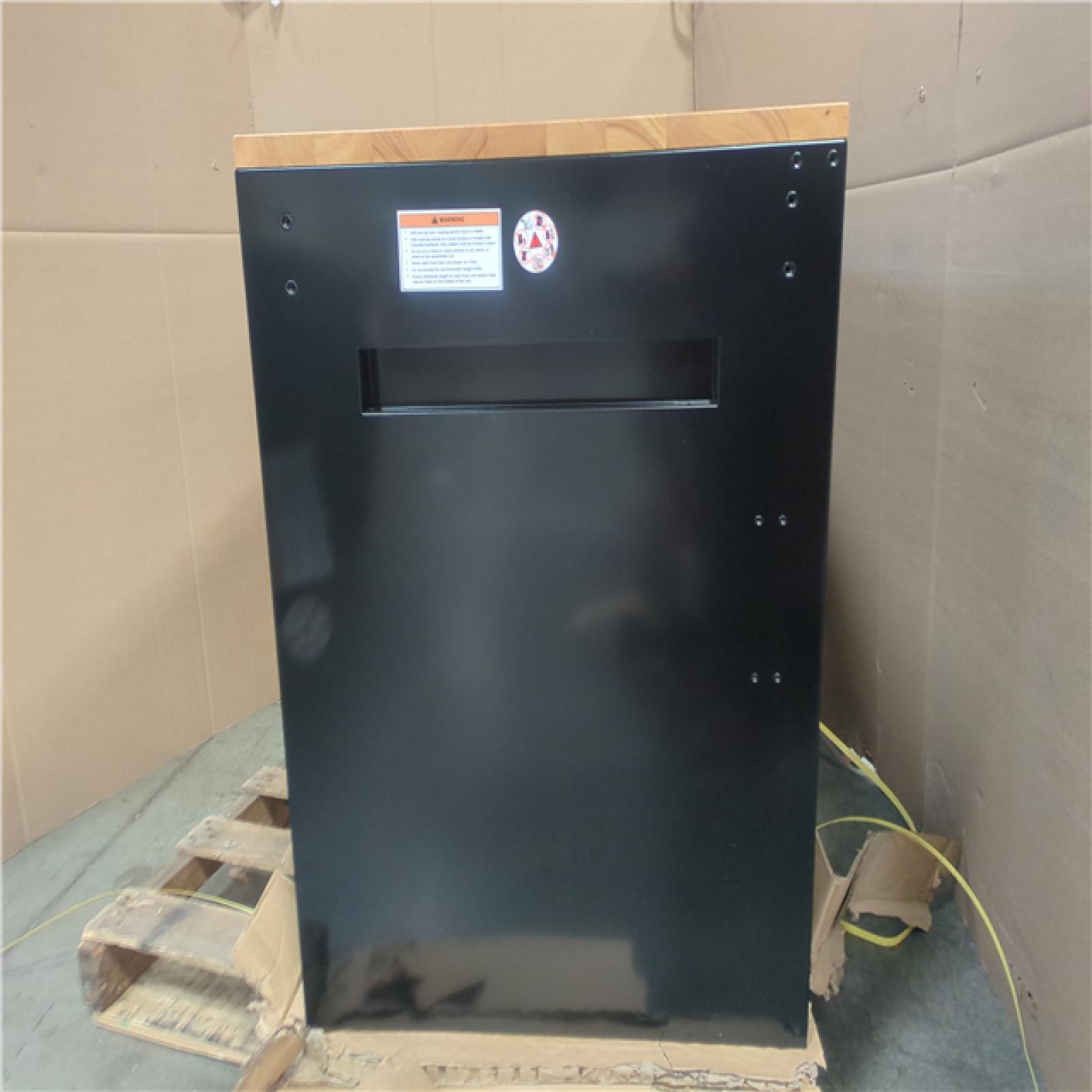 California AS-IS Husky 9-Drawer Mobile Workbench