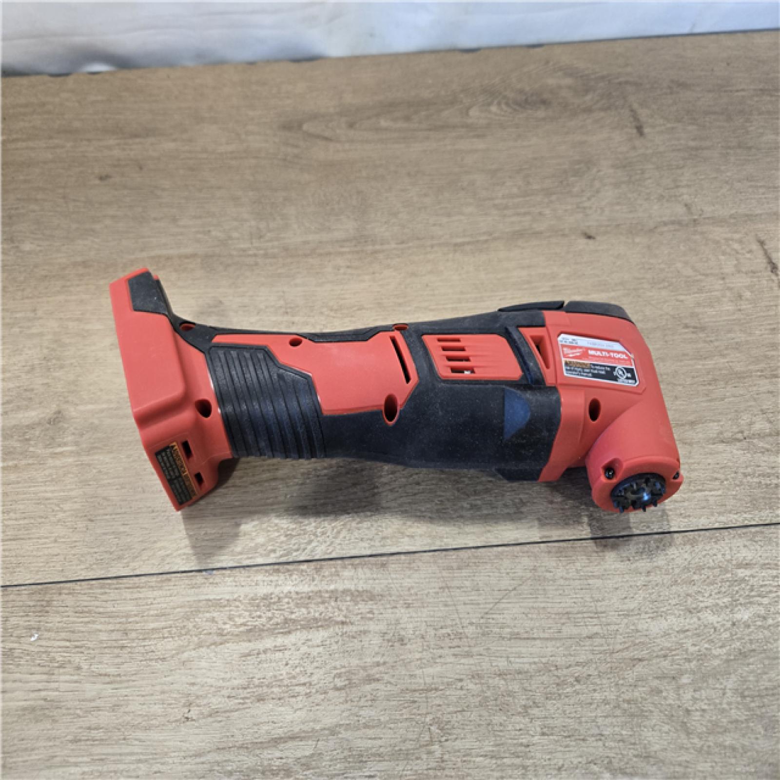 AS-IS Milwaukee M18 18V Cordless Oscillating Multi-Tool (Tool-Only)