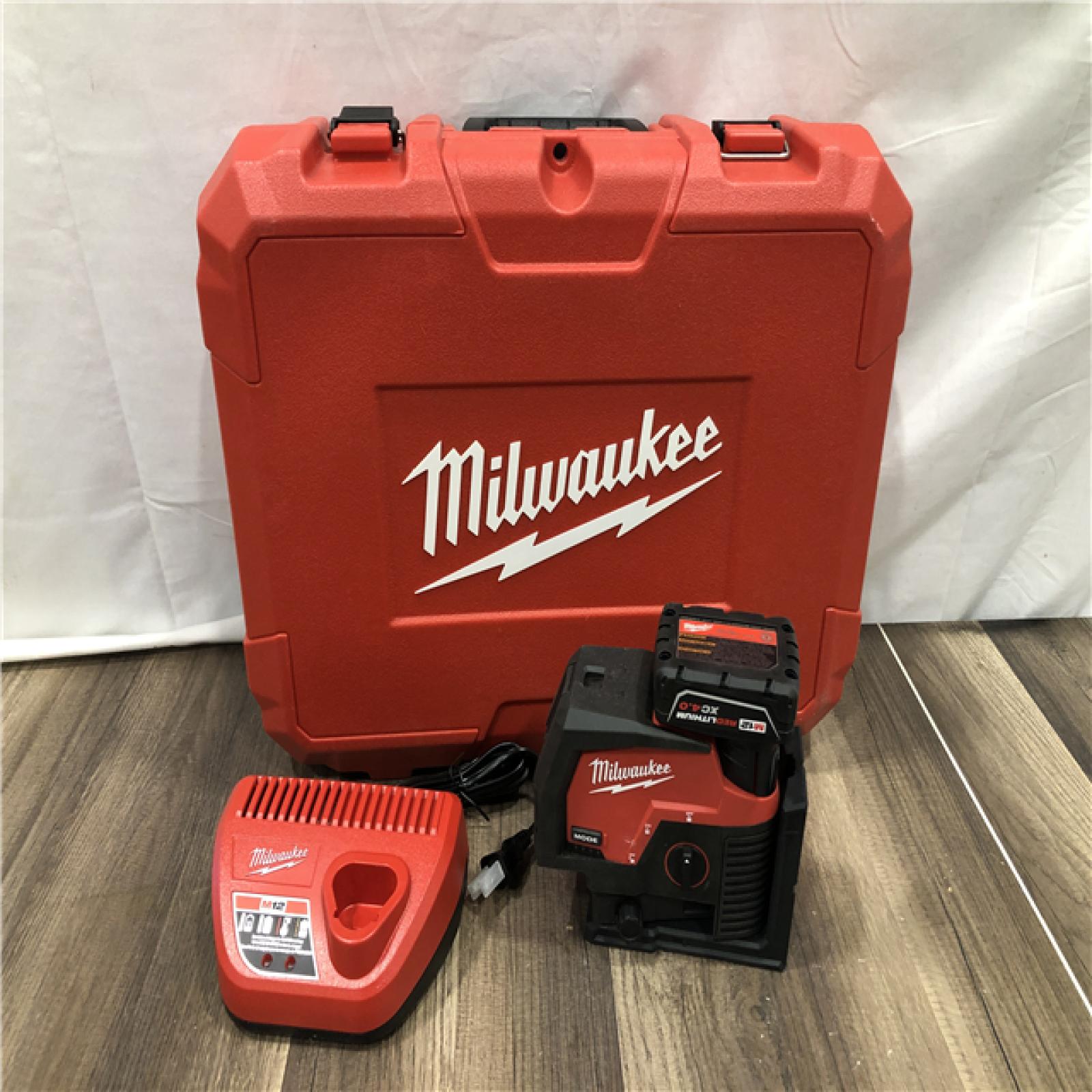 AS-IS Milwaukee 12-Volt Lithium-Ion Cordless Green 125 ft. Cross Line and Plumb Points Laser Level Kit