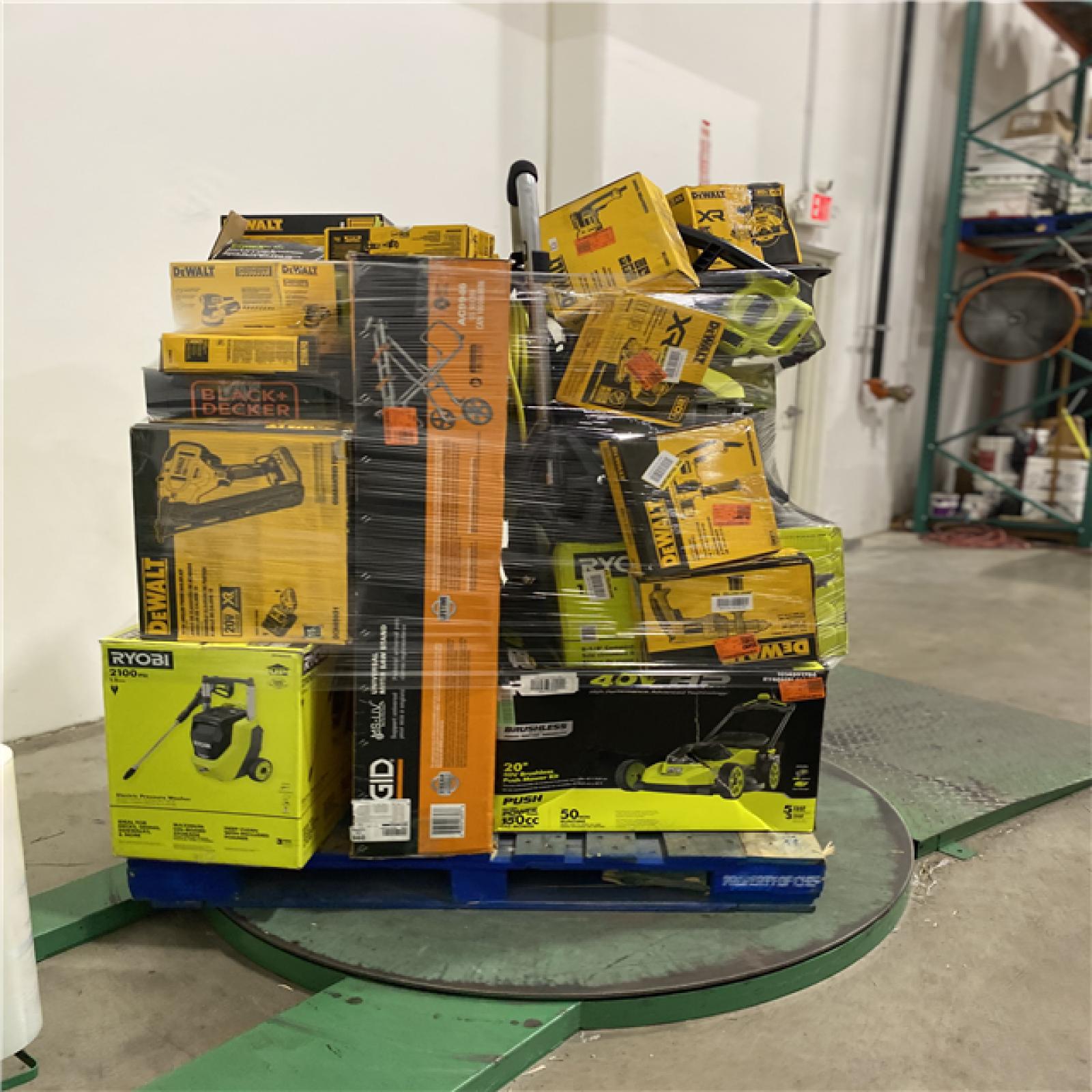 Dallas Location - As-Is Tool Pallet