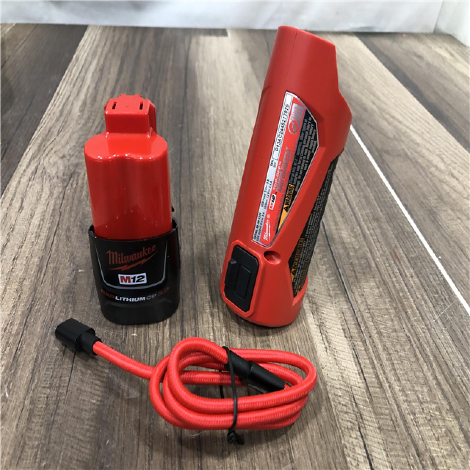 AS-IS Milwaukee Men's Medium 12V Lithium-Ion Cordless TOUGHSHELL Blue Heated Jacket with