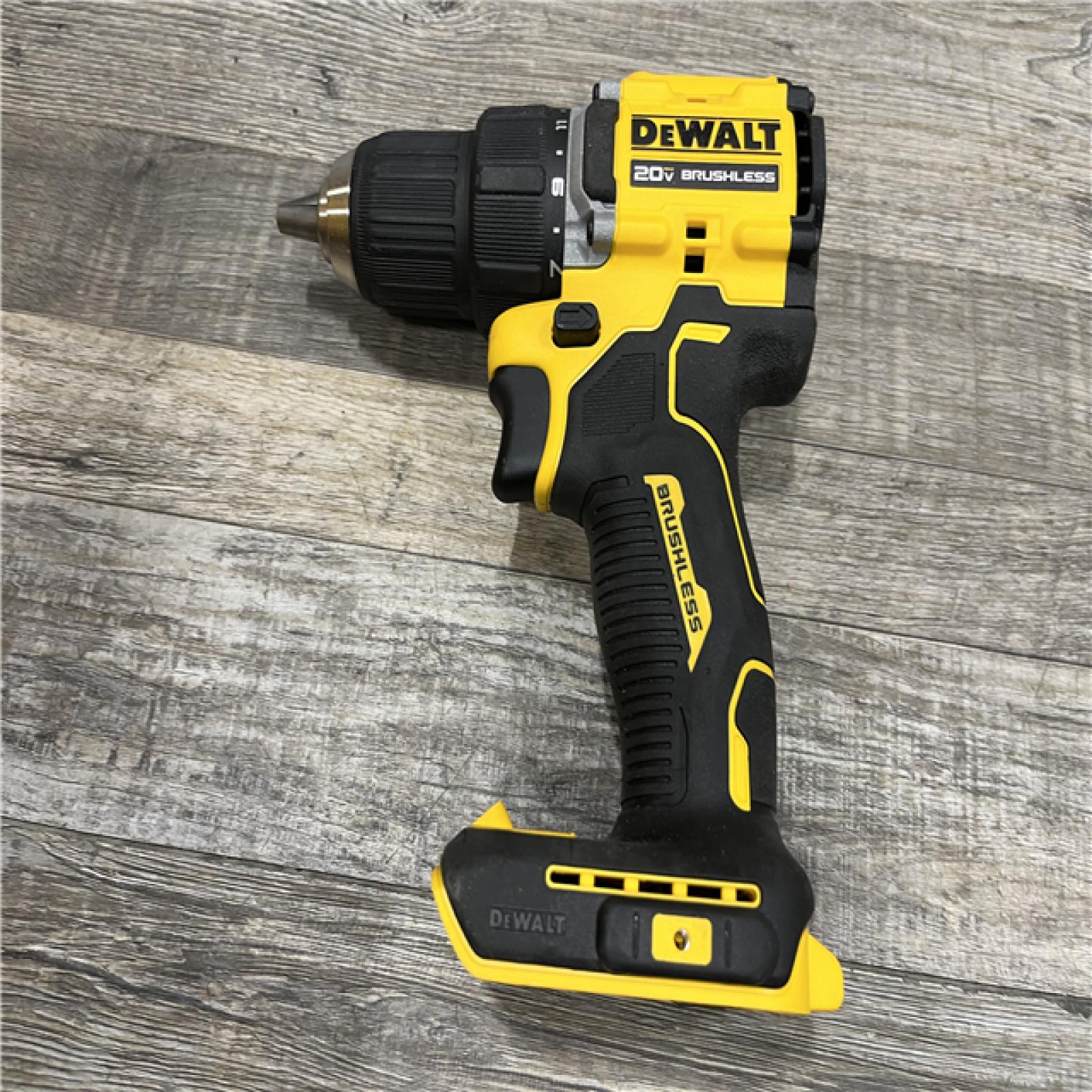 AS-IS DEWALT Atomic 20V Lithium-Ion Cordless Compact 1/2 in. Drill/Driver Kit