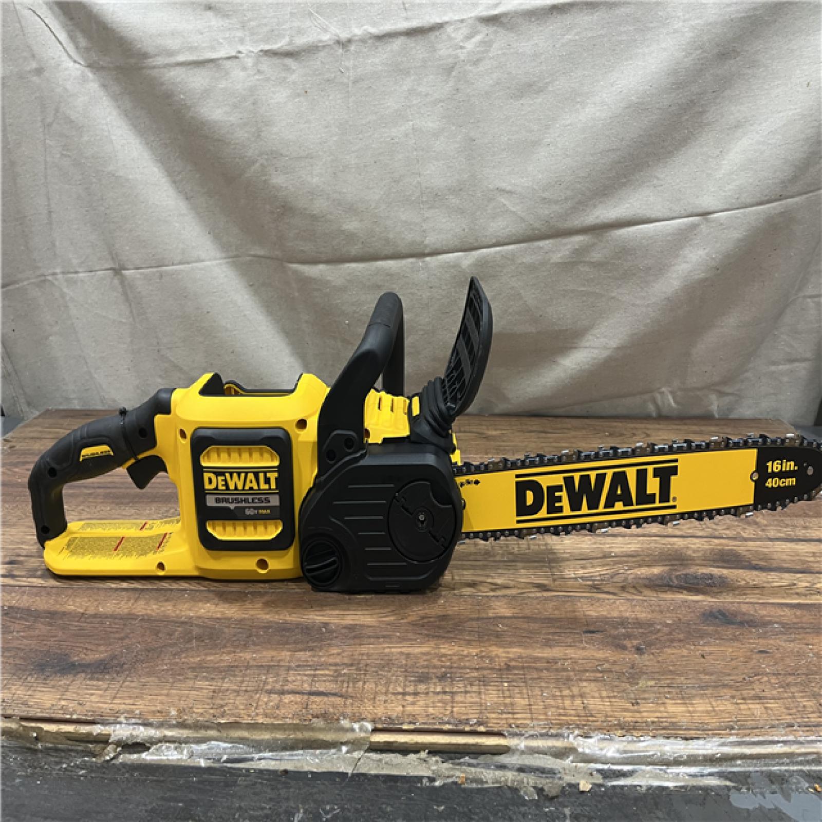 AS-IS DEWALT  FLEXVOLT 60V MAX 16in. Brushless Cordless Battery Powered Chainsaw Kit with (1) FLEXVOLT 2 Ah Battery & Charger