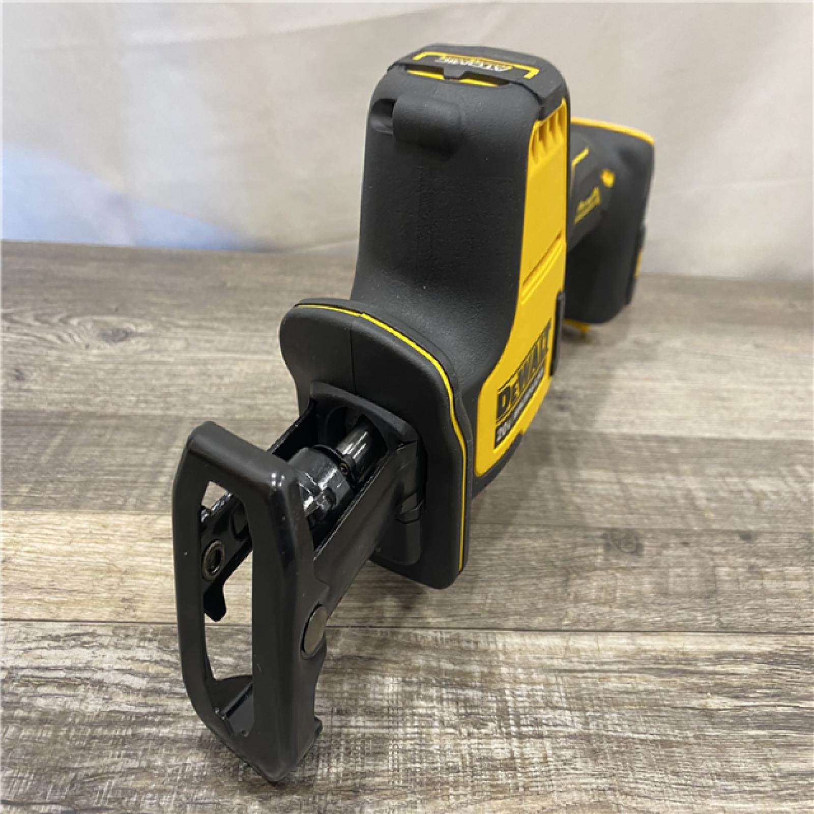 AS-IS DEWALT ATOMIC 20V MAX Cordless Brushless Compact Reciprocating Saw (Tool Only)