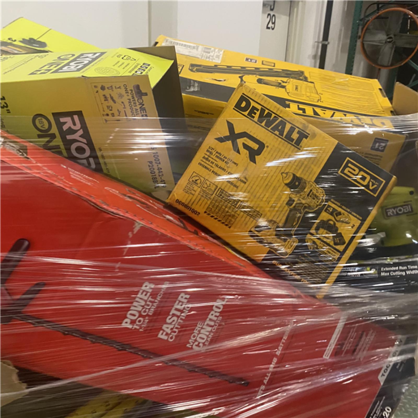 Dallas Location - As-Is Tool Pallet