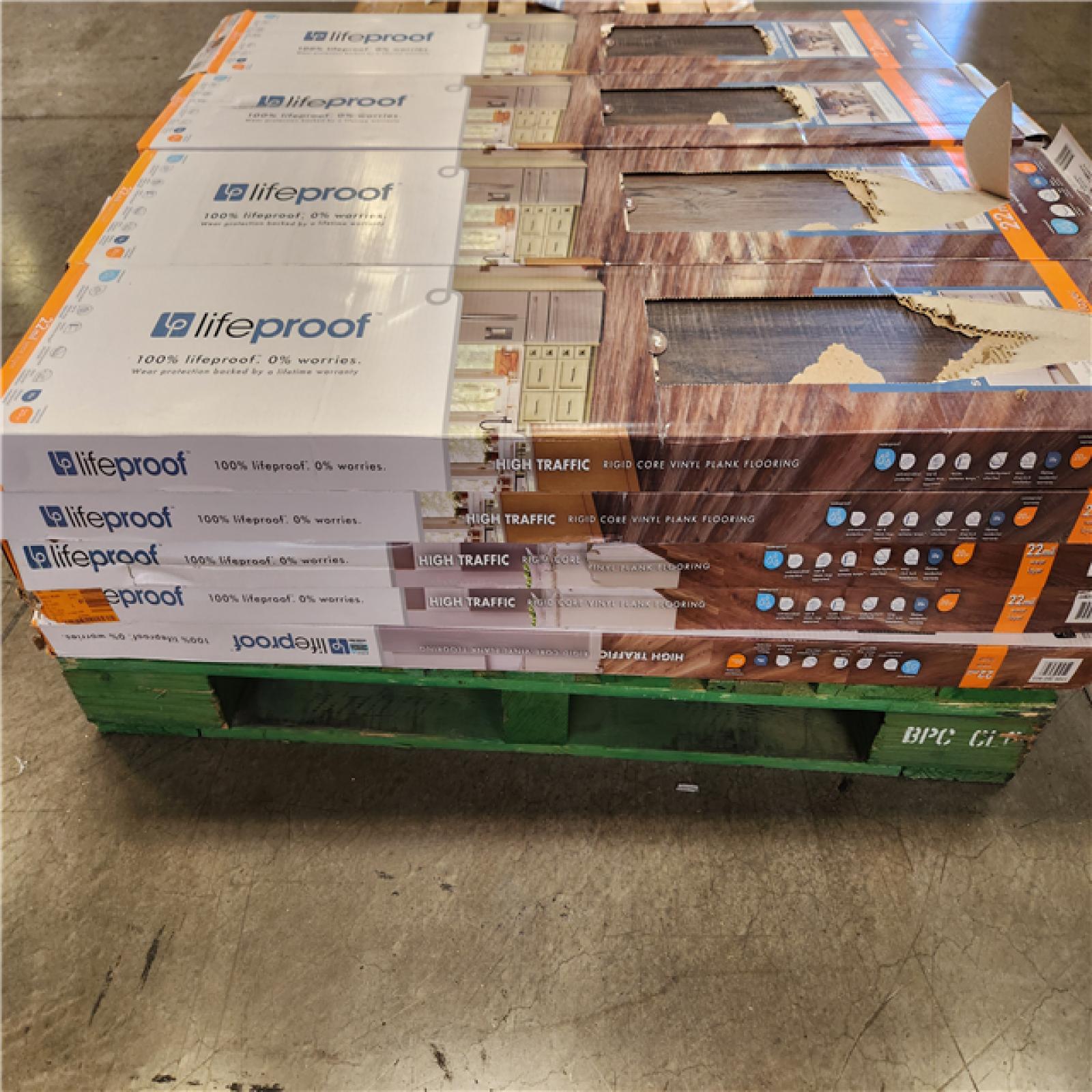 Phoenix AS-IS Mixed Lifeproof Flooring Pallet (20 Cases)