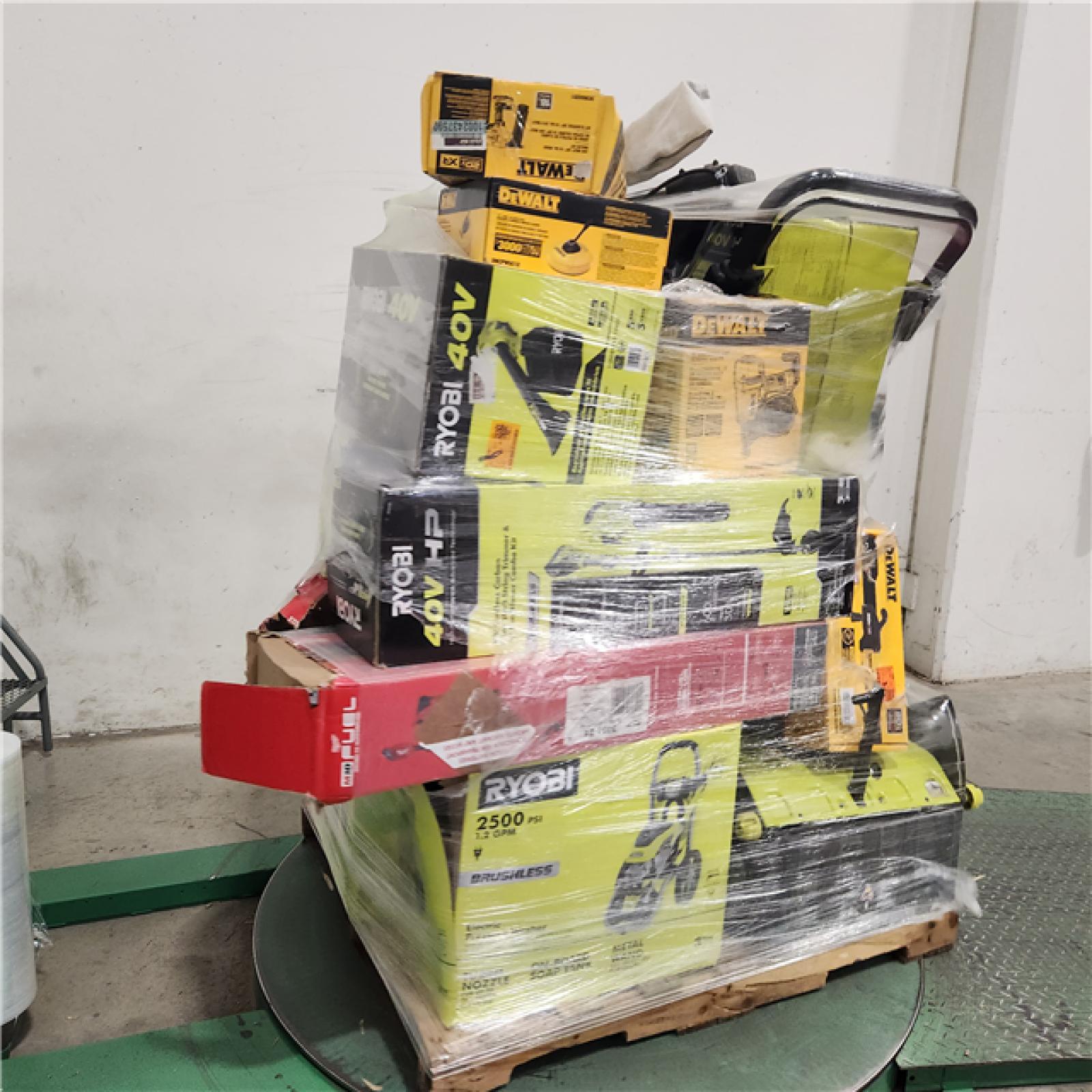 Dallas Location - As-Is Tool Pallet