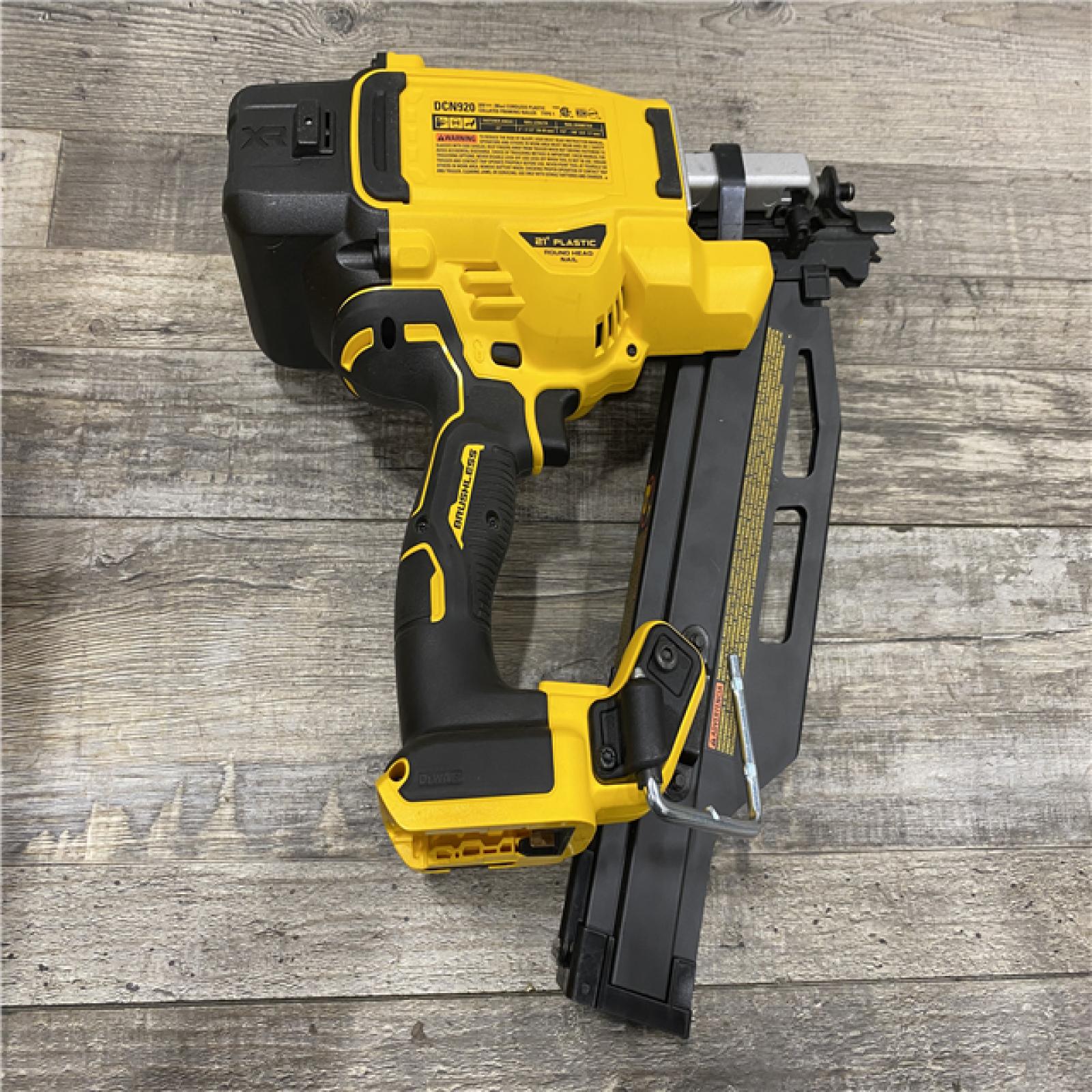 AS-IS DEWALT 20-Volt 21° Cordless Framing Nailer (Tool-Only)