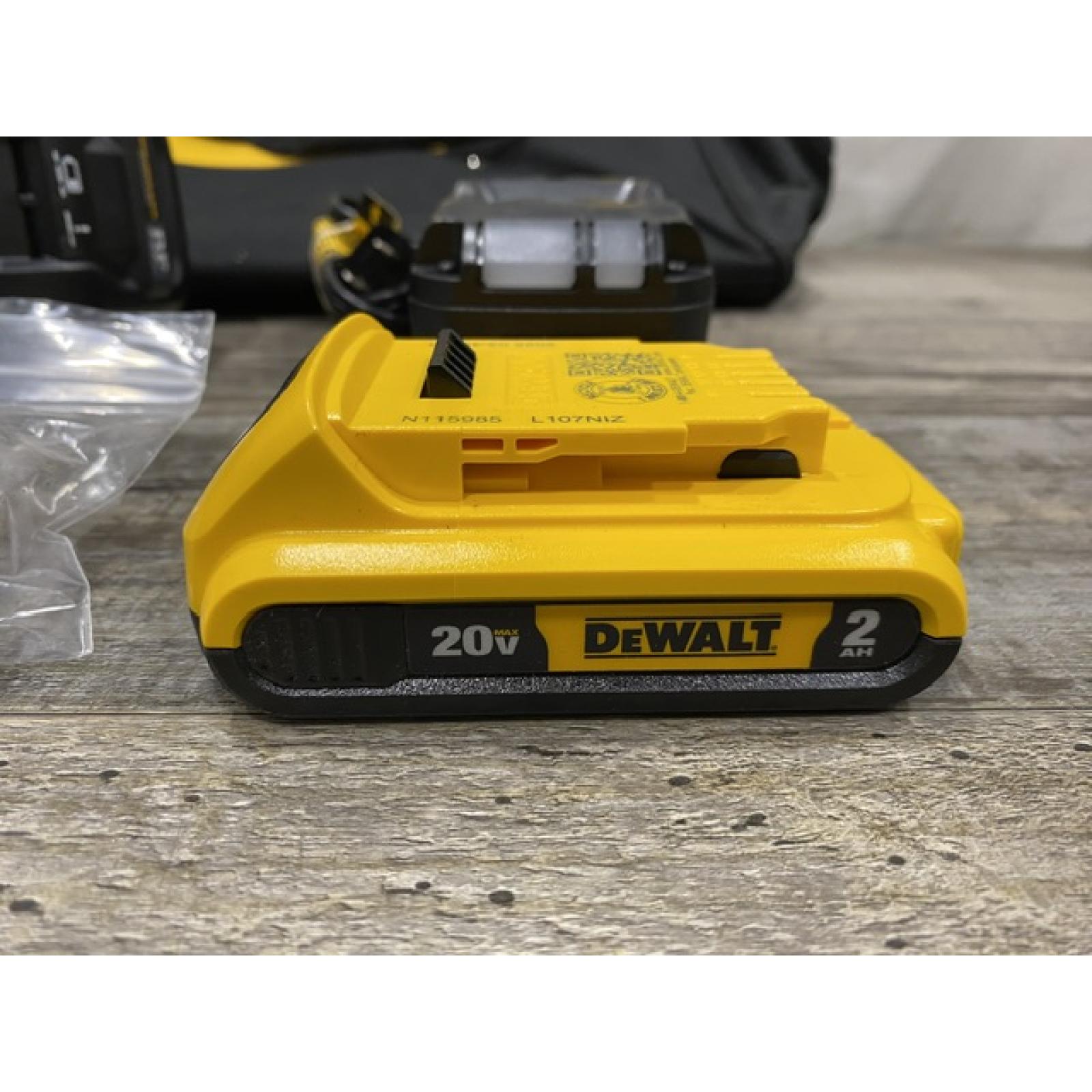 AS-IS DEWALT 20V MAX Lithium-Ion 15-Degree Electric Cordless Roofing Nailer Kit