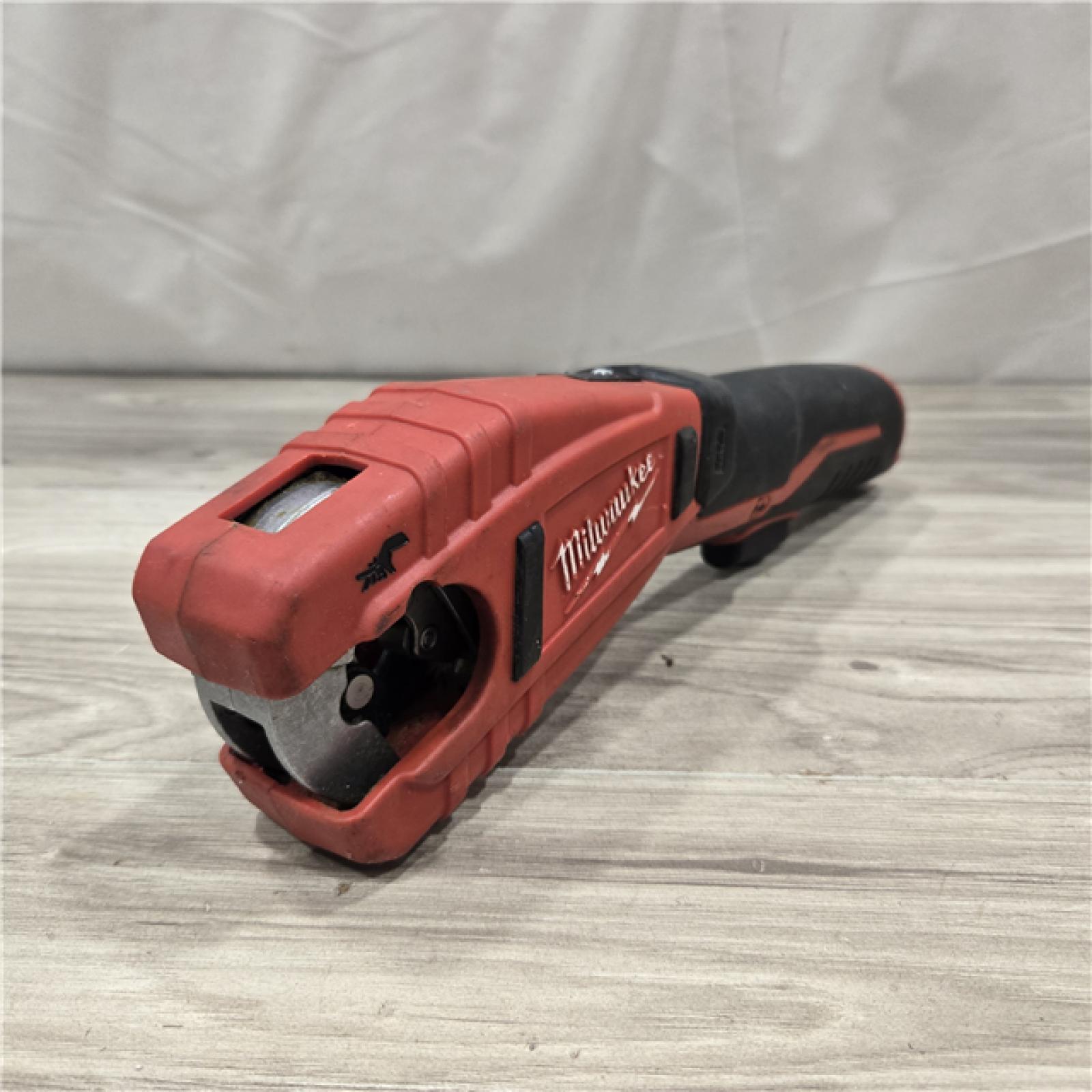 AS-IS Milwaukee M12 12V Lithium-Ion Cordless Copper Tubing Cutter (Tool-Only)