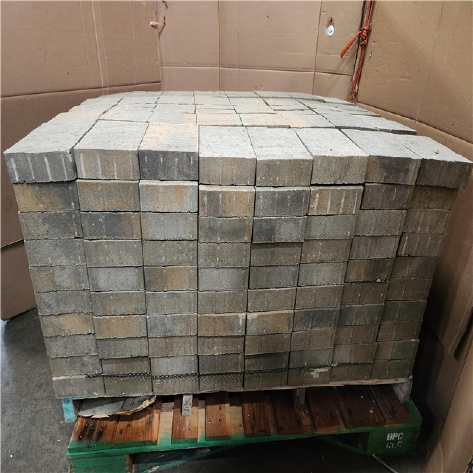 Phoenix AS-IS Pavement Pallet (480-Pieces)
