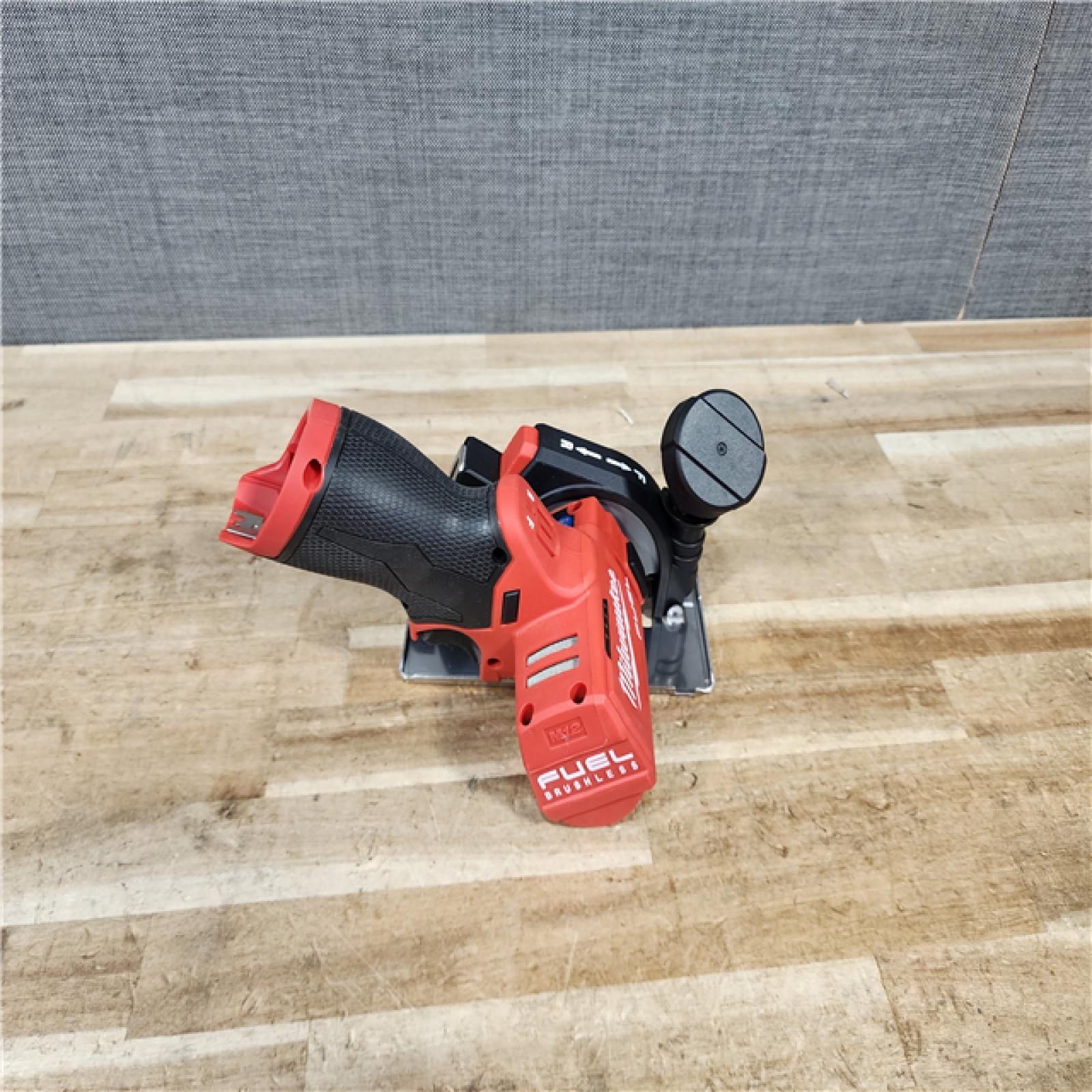 HOUSTON LOCATION - AS - IS Milwaukee FUEL 12V Lithium-Ion Brushless Cordless 3 in. Cut Off Saw (Tool-Only)
