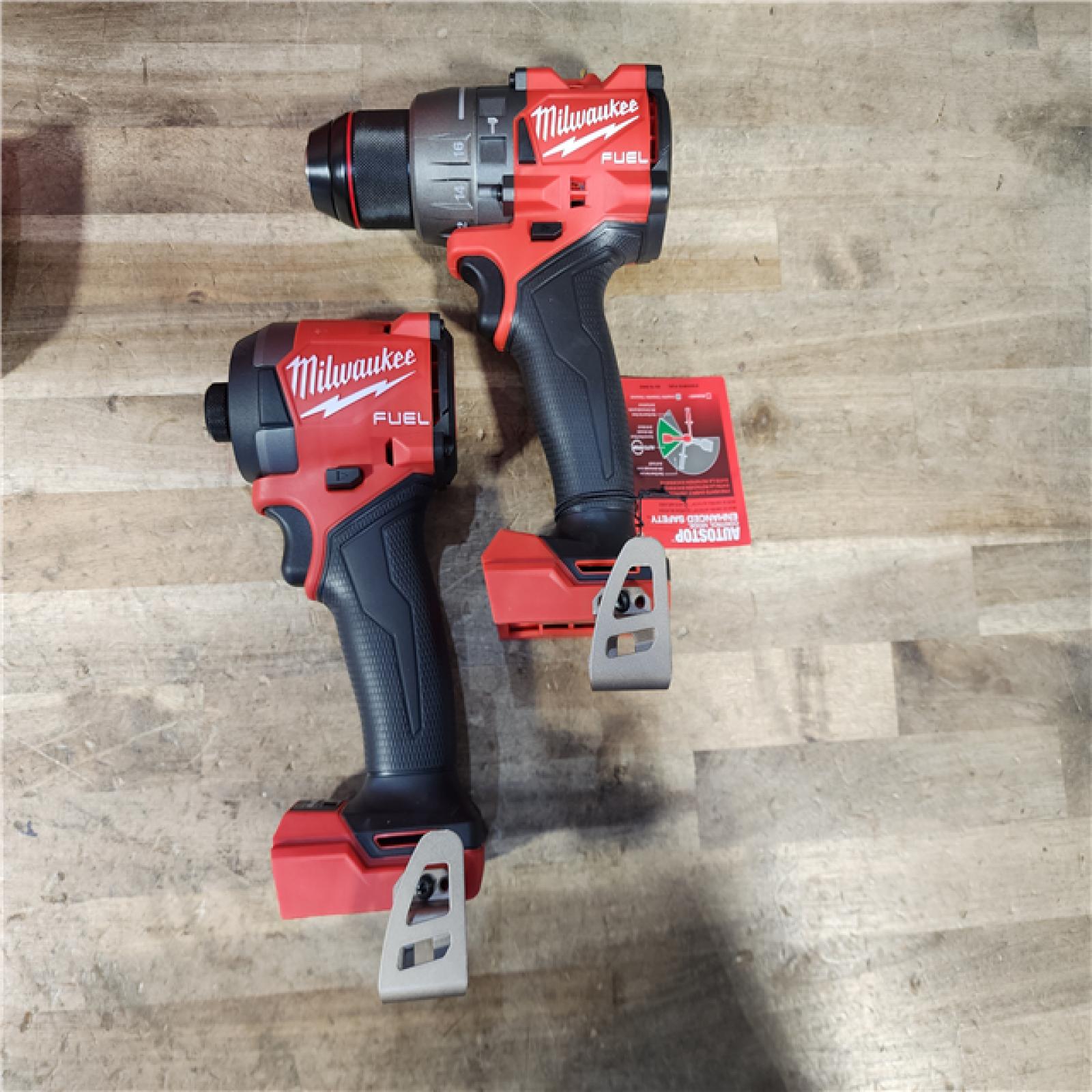 HOUSTON LOCATION - AS-IS (APPEARS LIKE NEW) Milwaukee FUEL 18V Lithium-Ion Brushless Cordless Hammer Drill and Impact Driver Combo Kit