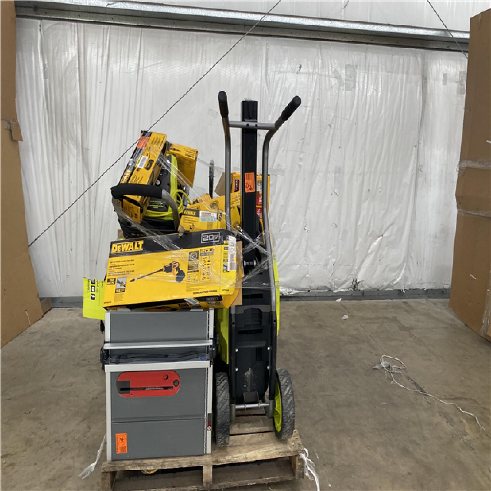 Houston Location AS IS - Tool Pallet