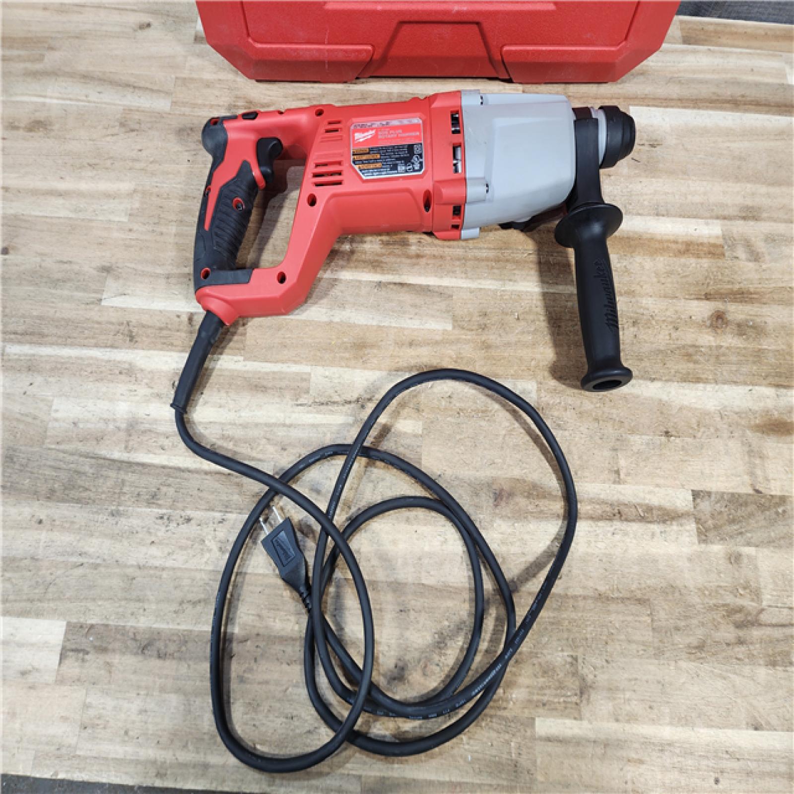 HOUSTON LOCATION - AS - IS Milwaukee 8 Amp Corded 1 in. SDS D-Handle Rotary Hammer