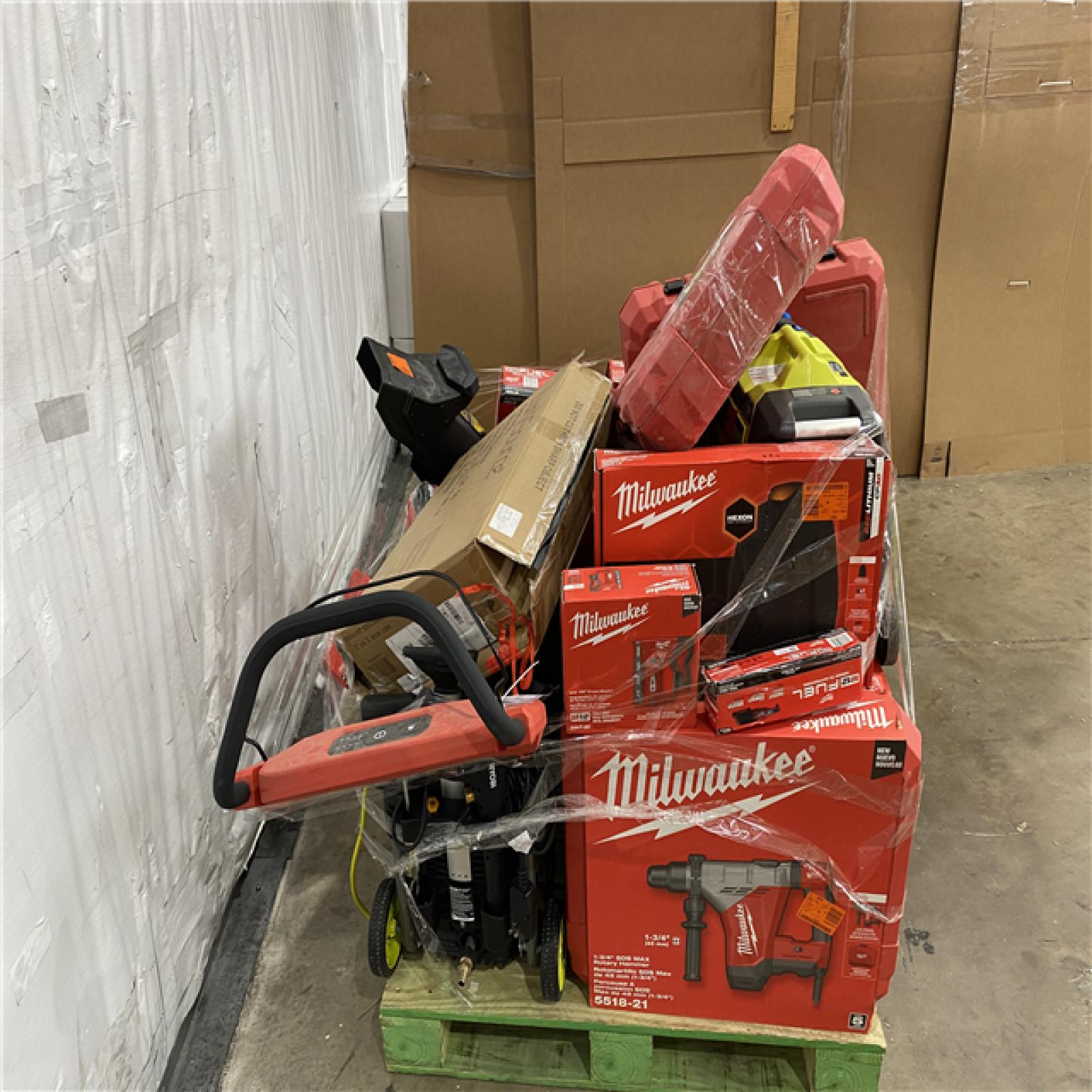 Houston Location AS IS - Tool Pallet