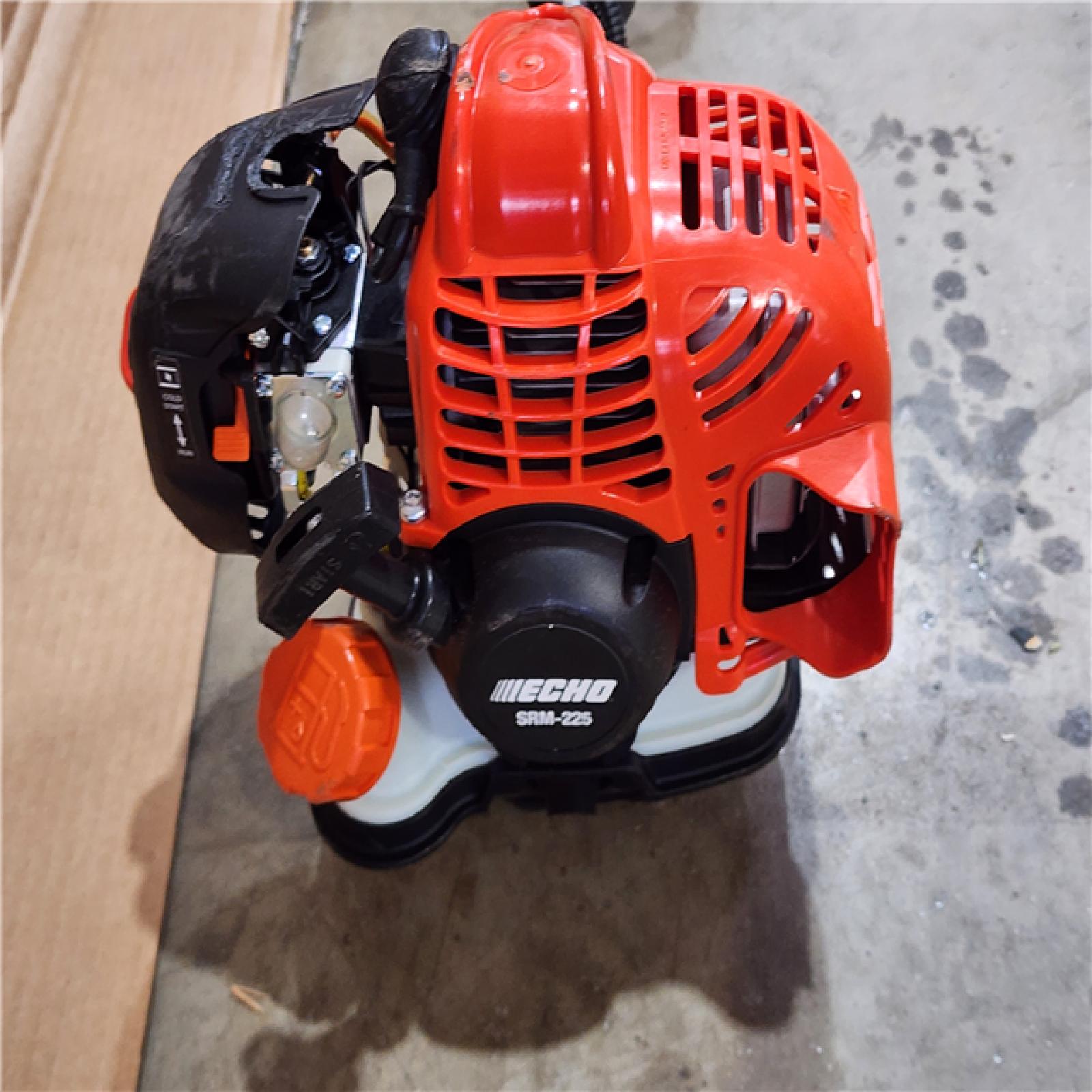 HOUSTON LOCATION - AS-IS ECHO 21.2 Cc Gas 2-Stroke Straight Shaft String Trimmer