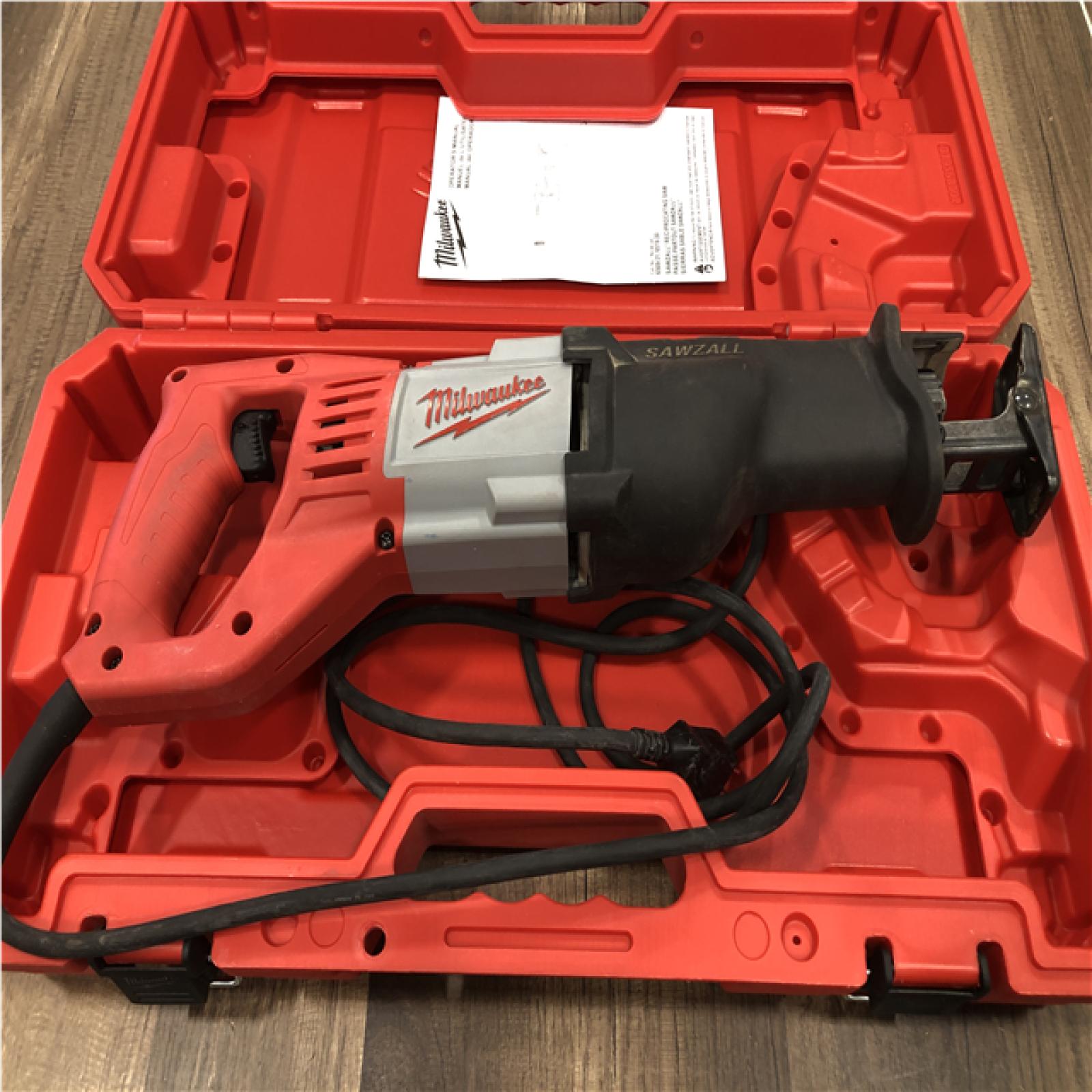 AS-IS Milwaukee 12 Amp SAWZALL Reciprocating Saw with Case